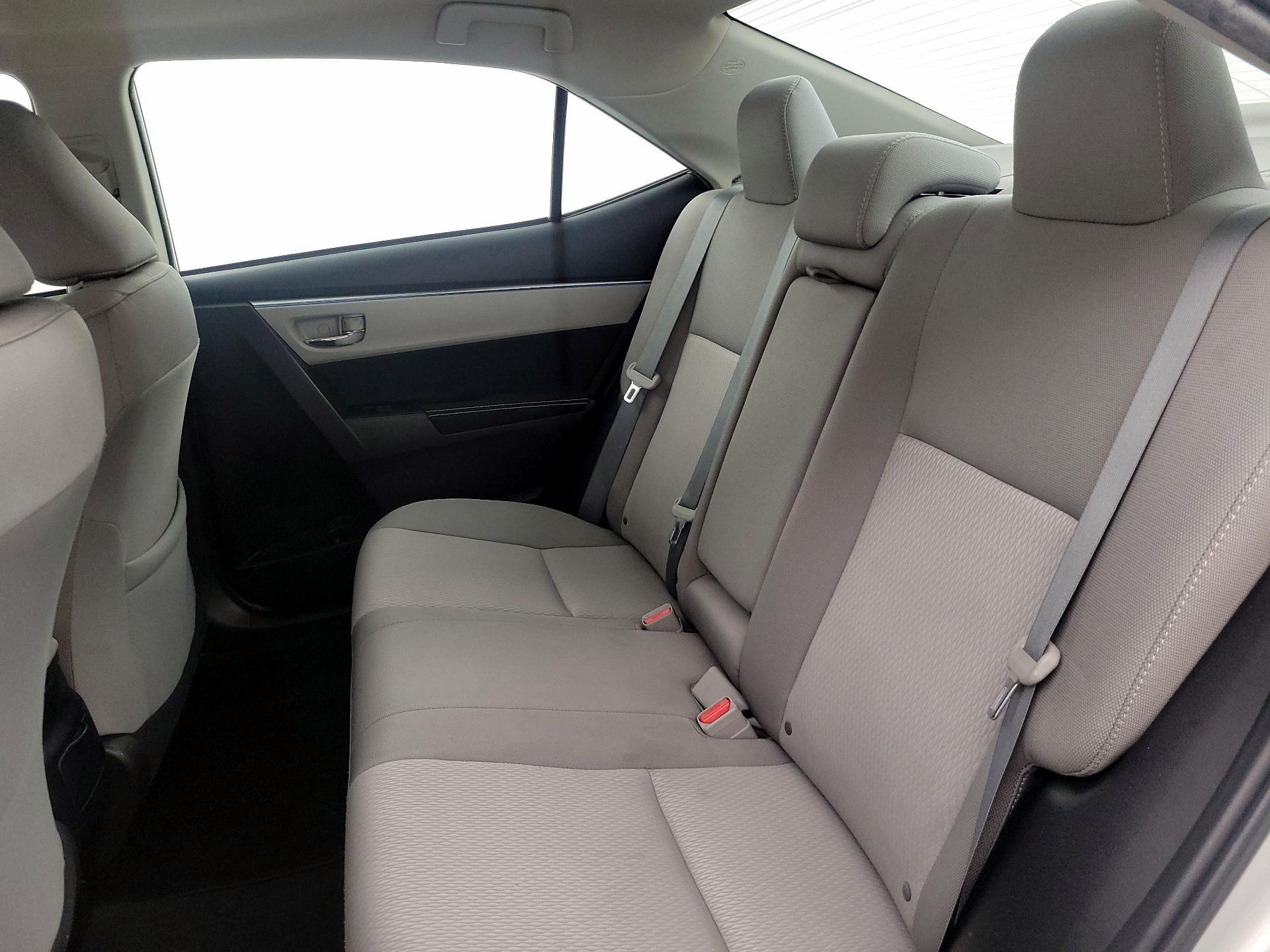 Thumbnail: 2015 Toyota Corolla - 19