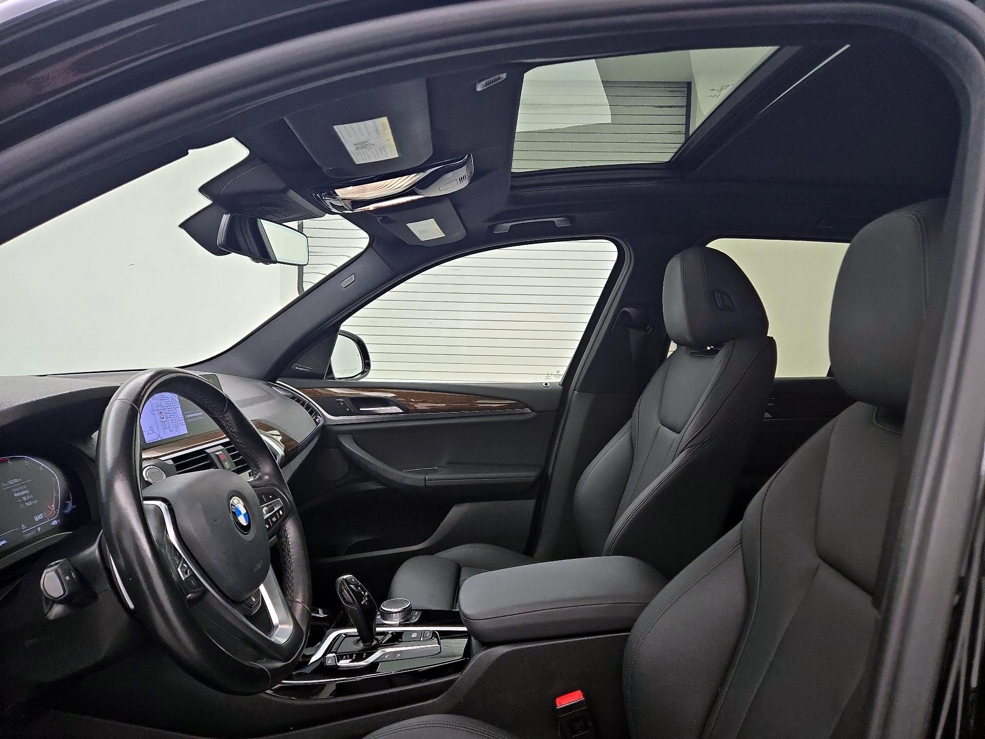 Thumbnail: 2021 BMW X3 - 18