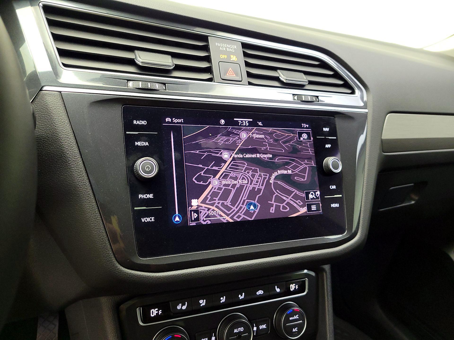 Thumbnail: 2021 Volkswagen Tiguan - 14