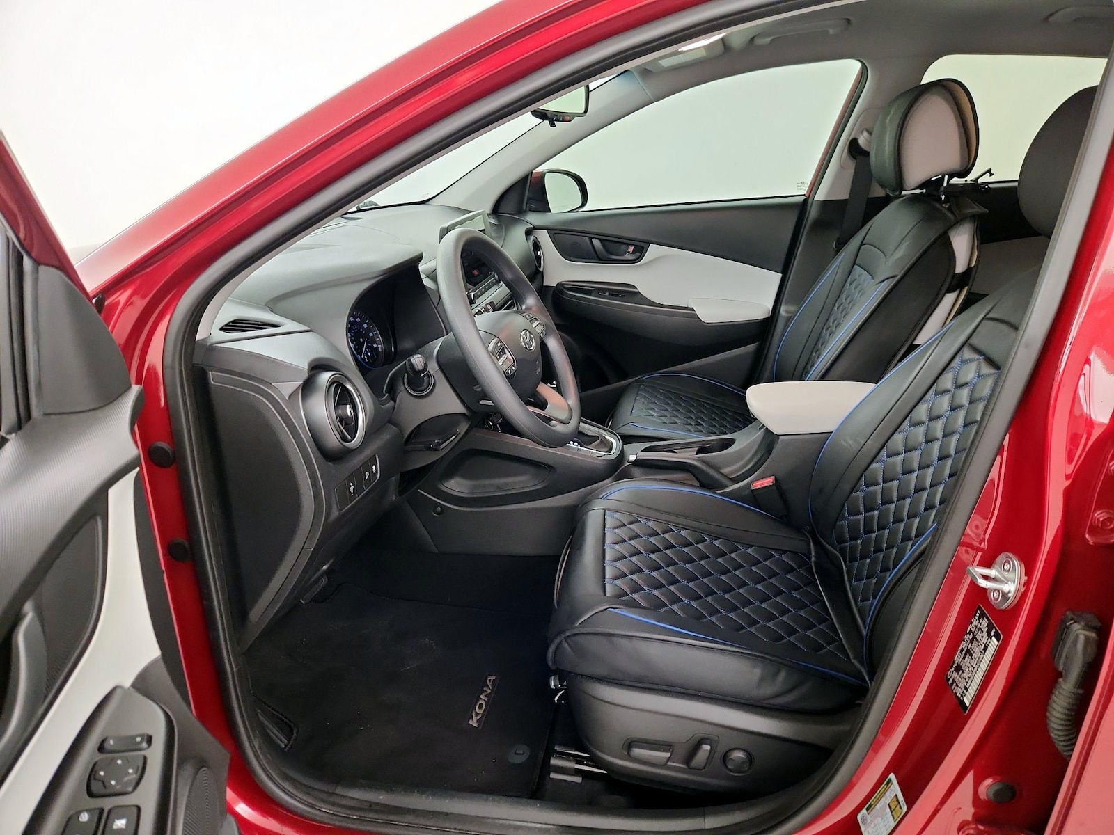 2023 Hyundai Kona SEL - Photo 12