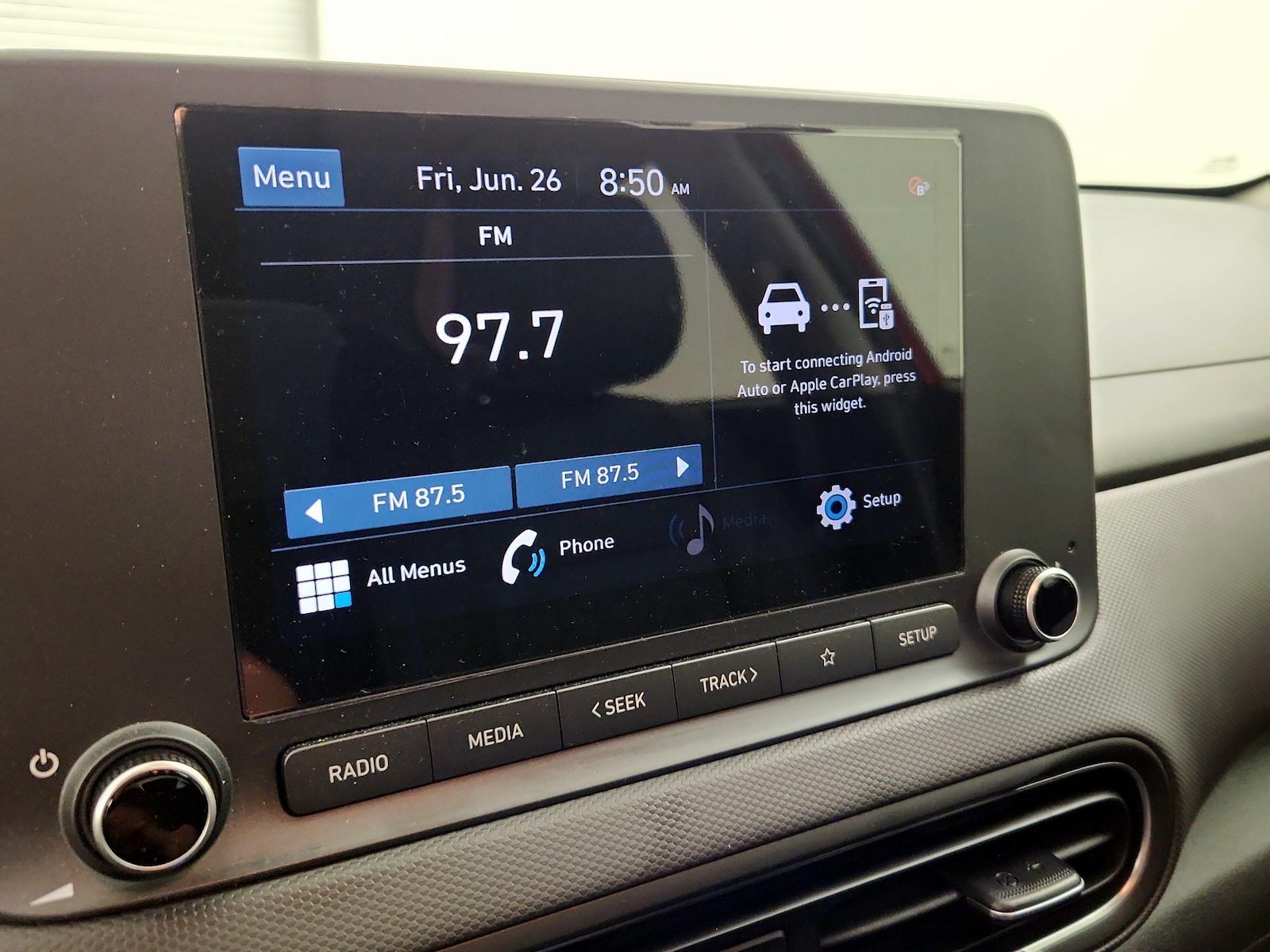 2023 Hyundai Kona SEL - Photo 16