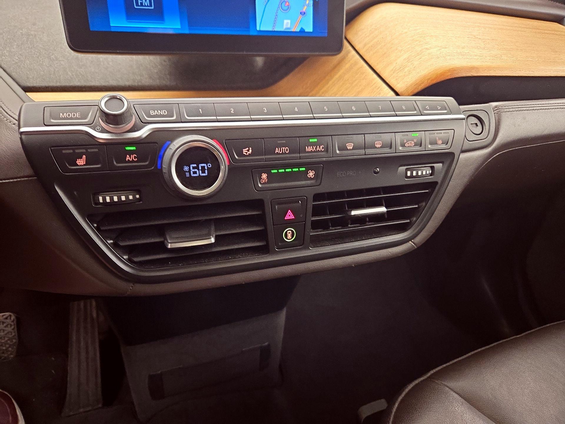 Thumbnail: 2019 BMW i3 - 17