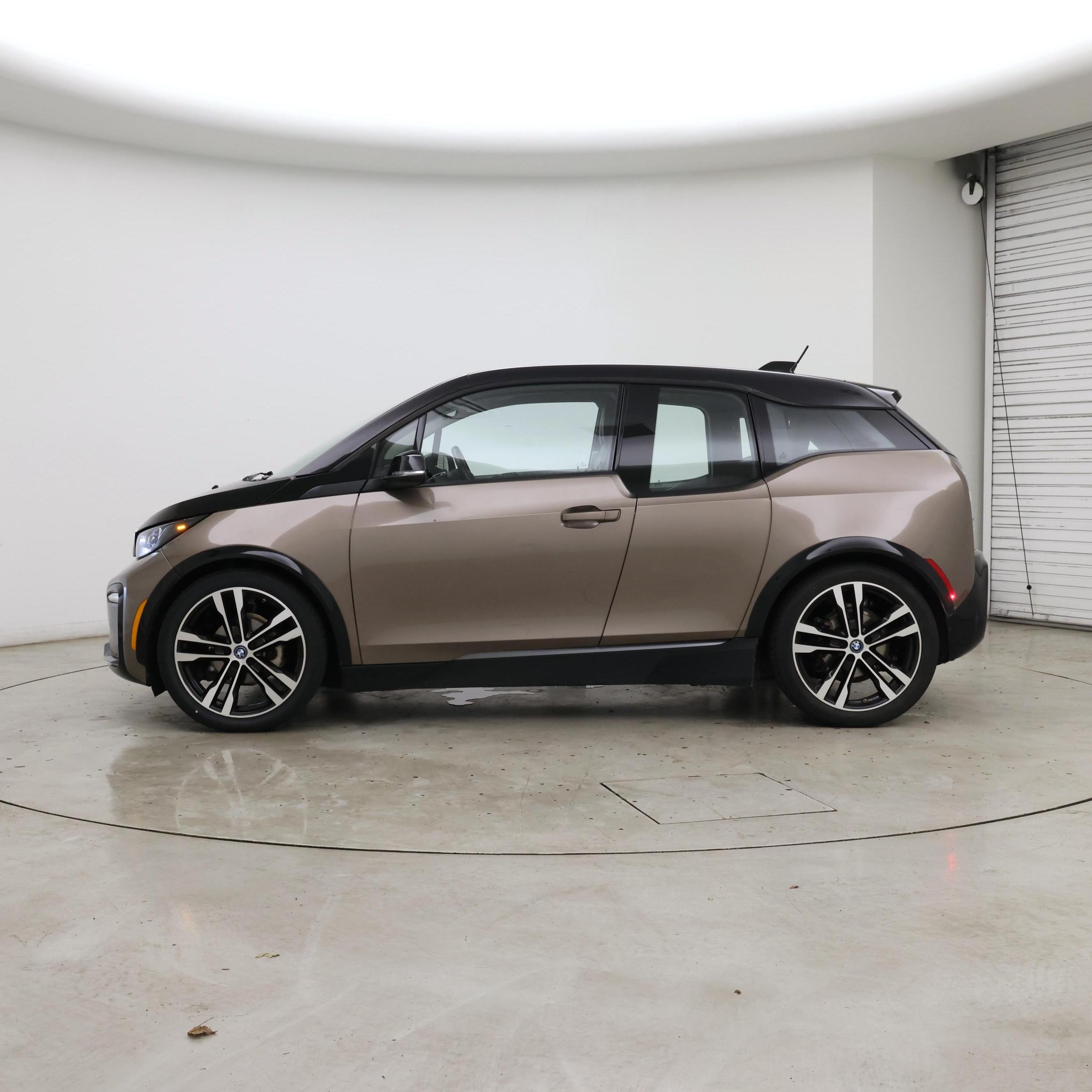 Thumbnail: 2019 BMW i3 - 3