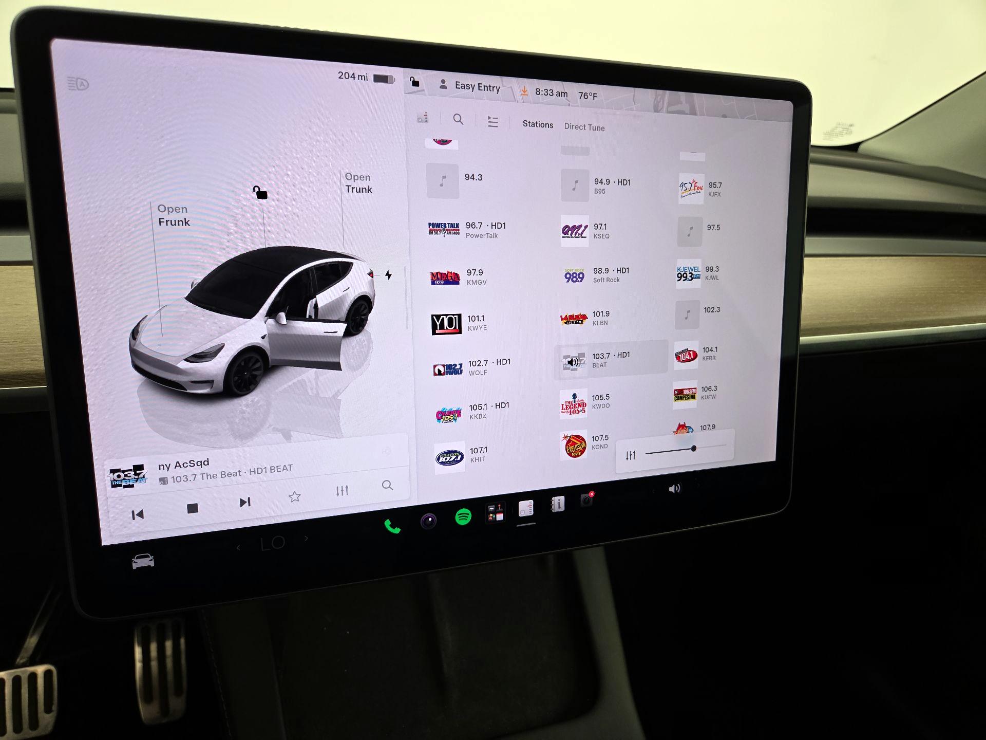 Thumbnail: 2022 Tesla Model Y - 15