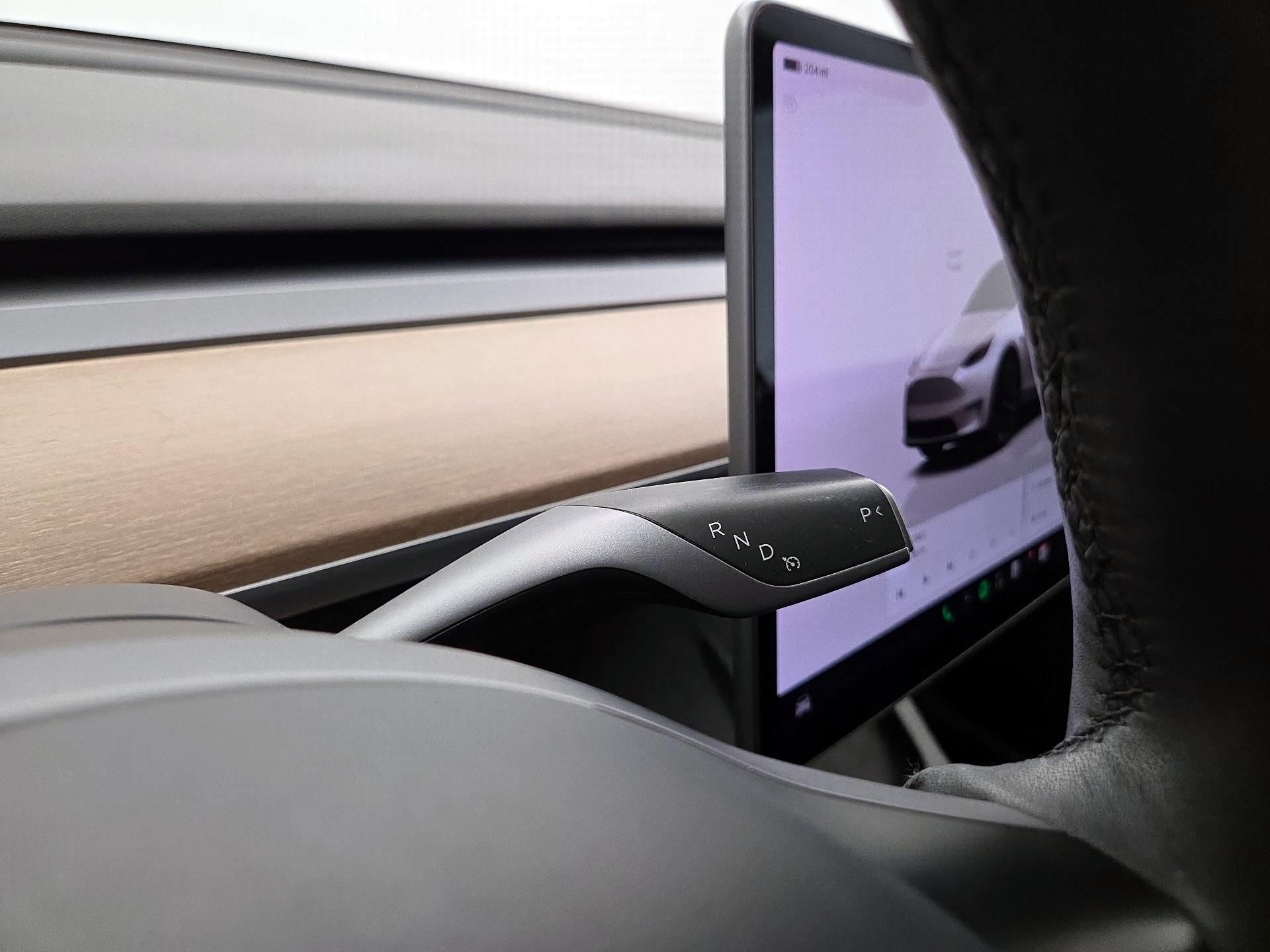 Thumbnail: 2022 Tesla Model Y - 17