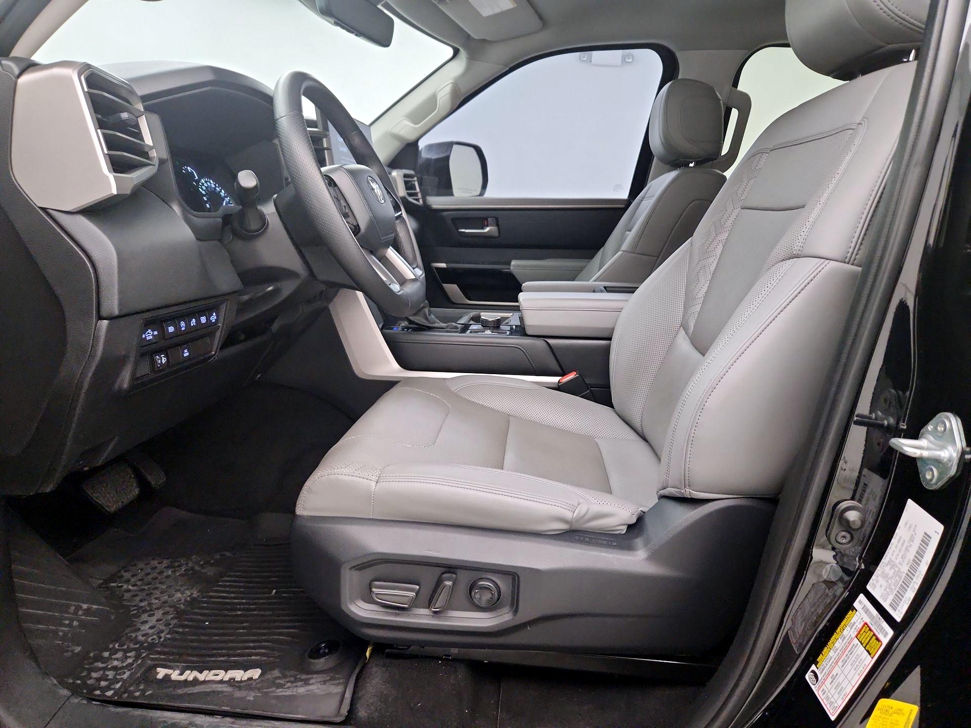 Thumbnail: 2022 Toyota Tundra - 11