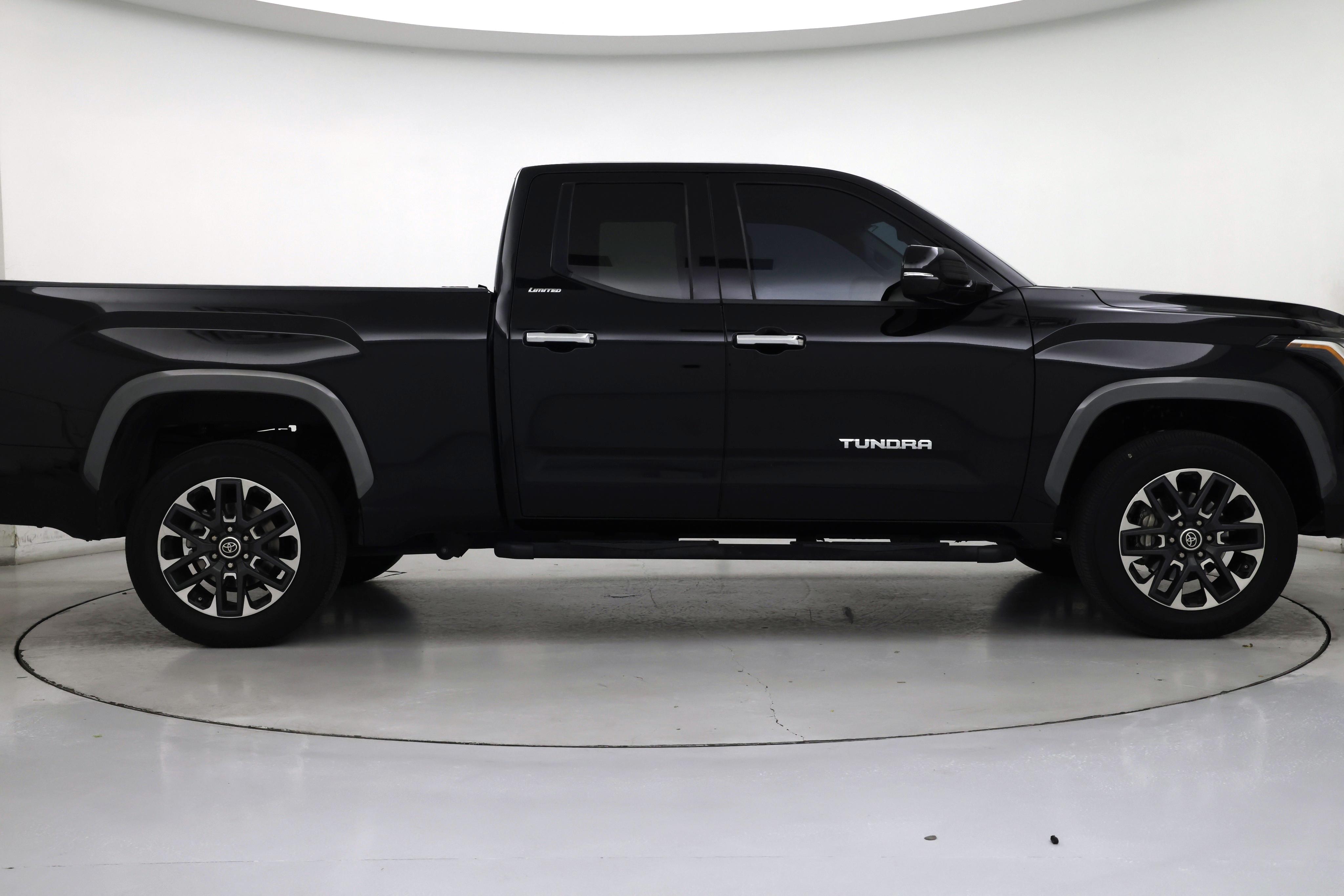 Thumbnail: 2022 Toyota Tundra - 7