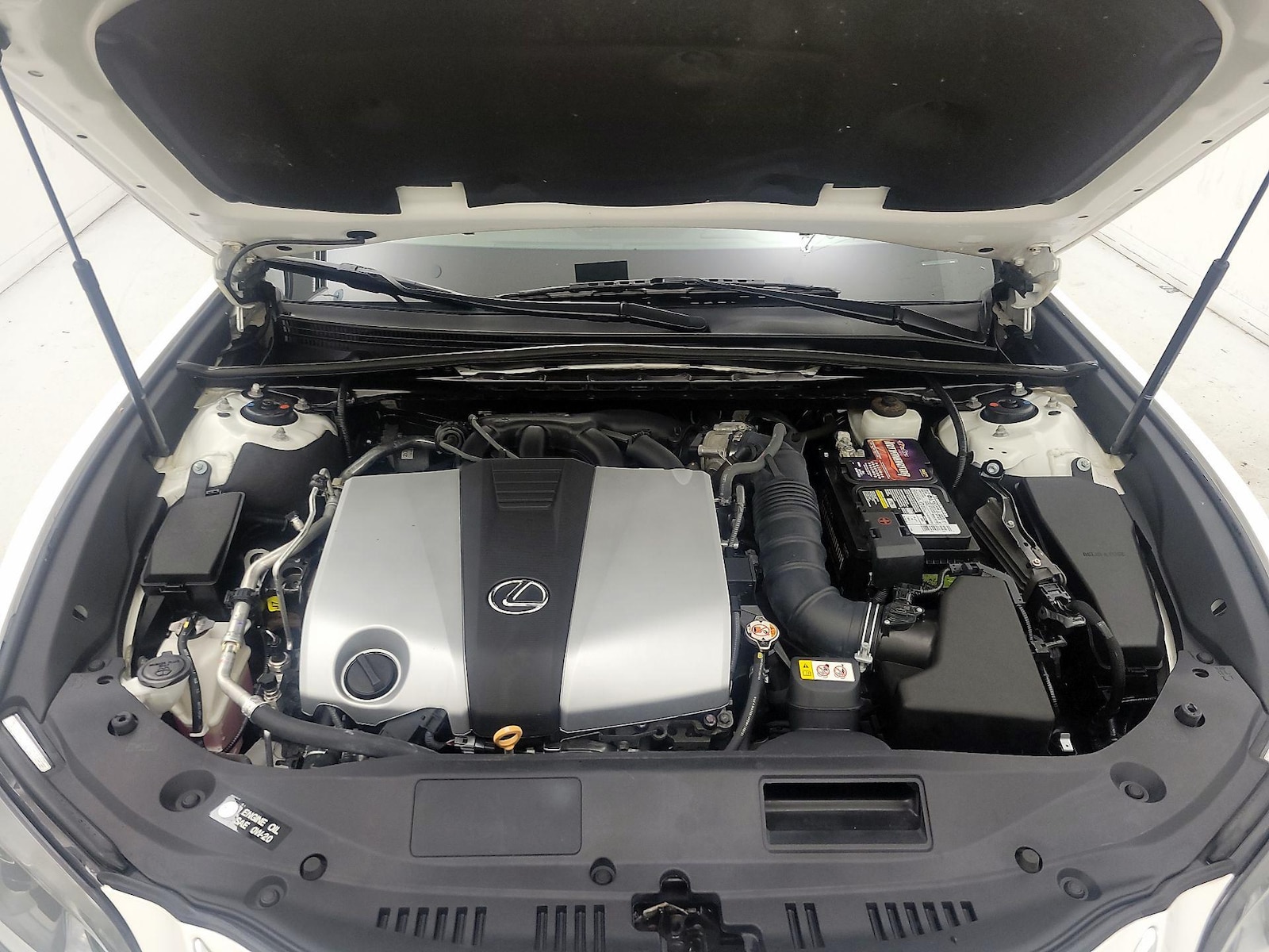 2020 Lexus ES 350 - Photo 22