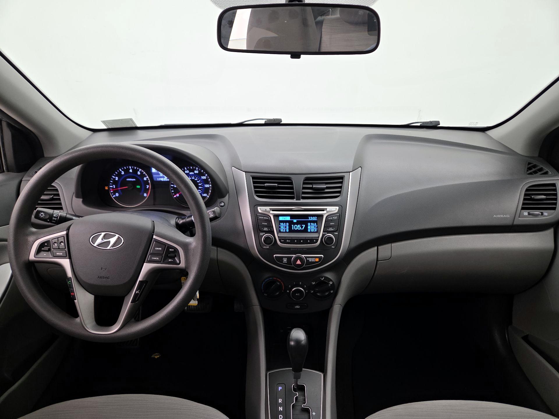 Thumbnail: 2017 Hyundai Accent - 9