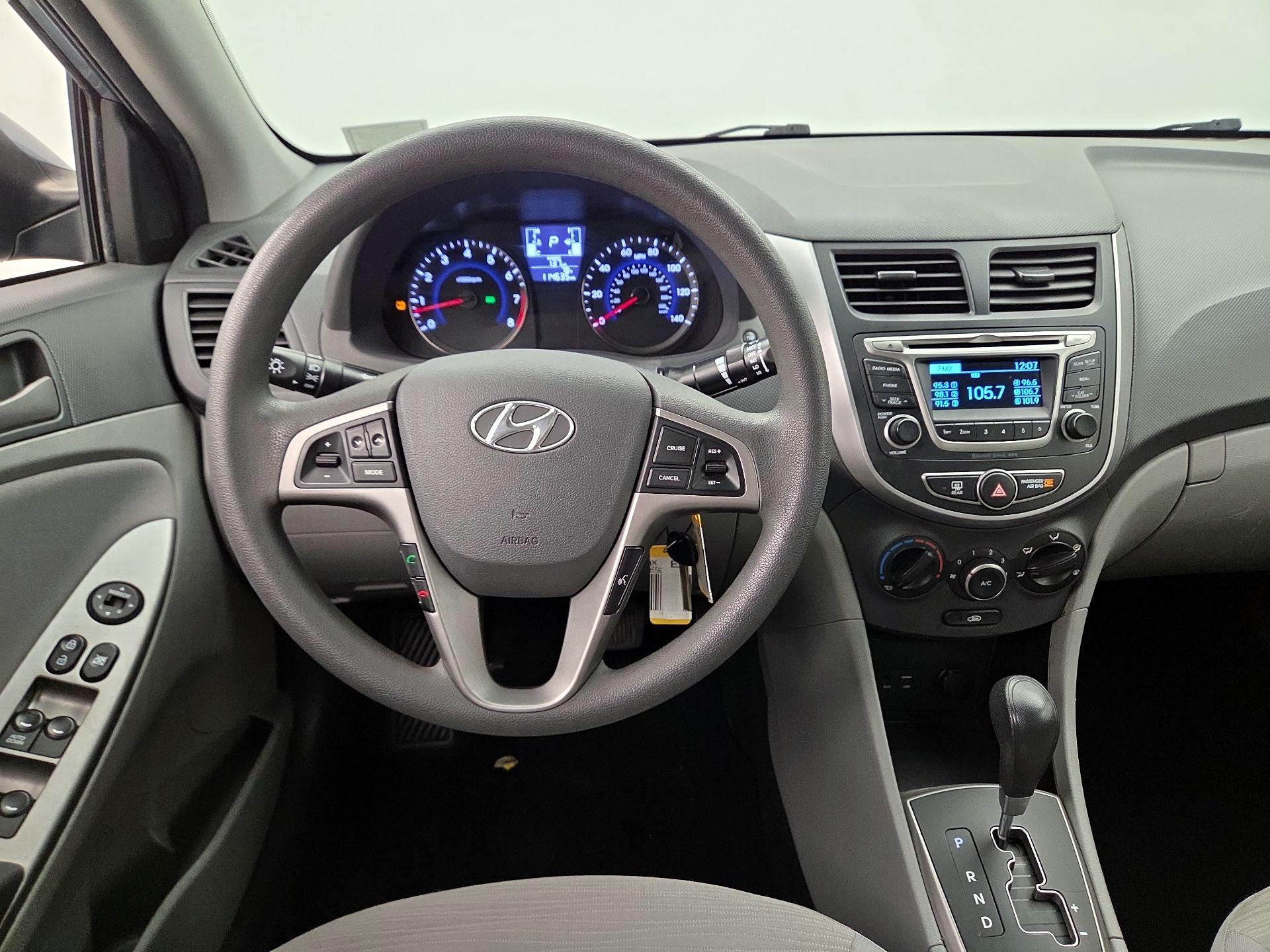 Thumbnail: 2017 Hyundai Accent - 10