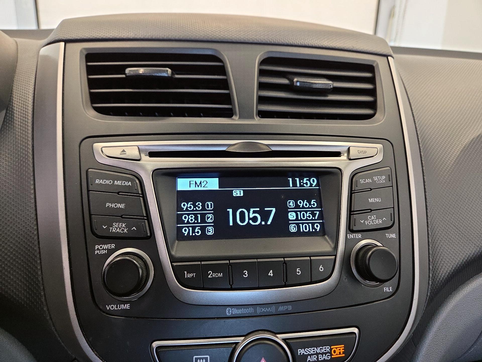 Thumbnail: 2017 Hyundai Accent - 14