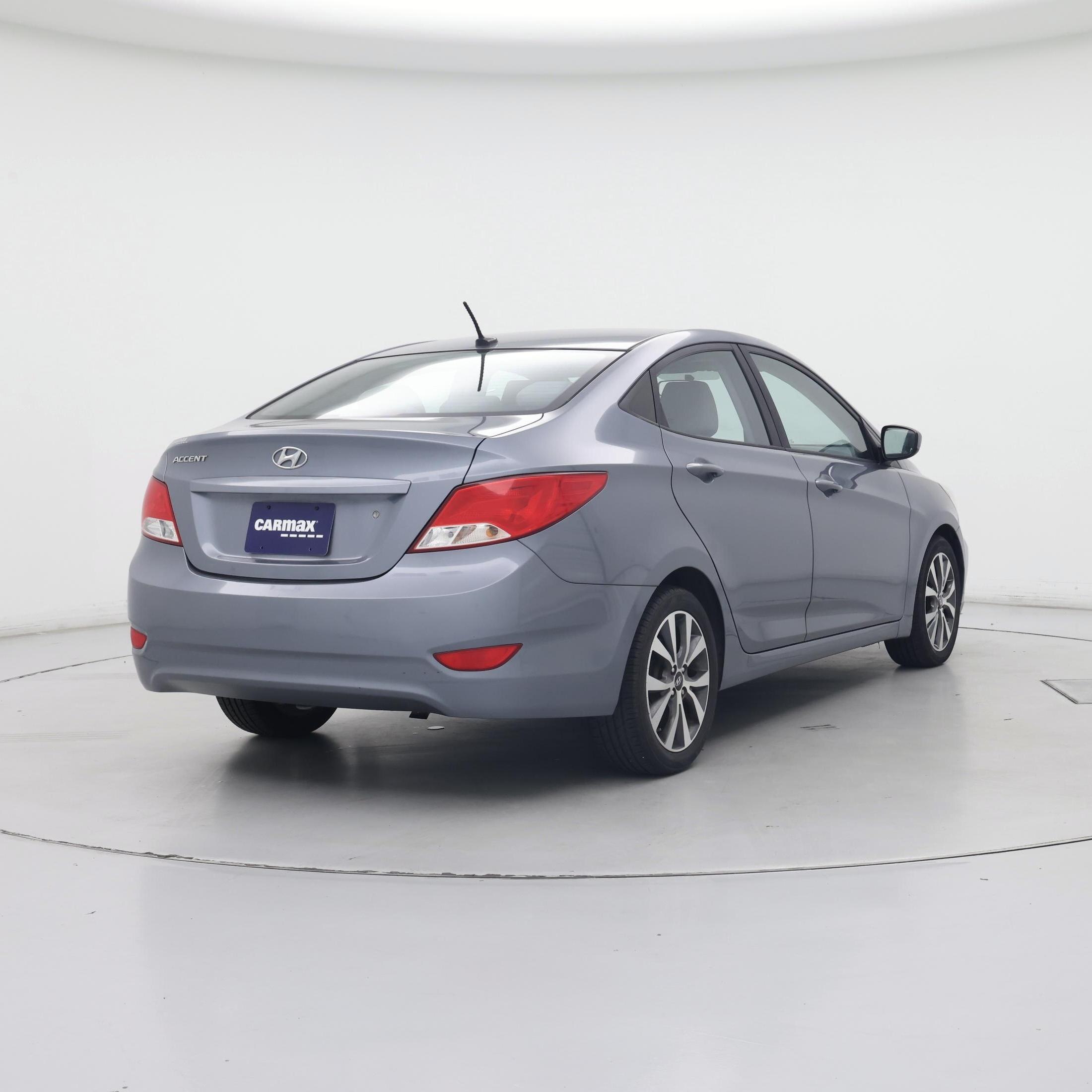 Thumbnail: 2017 Hyundai Accent - 8