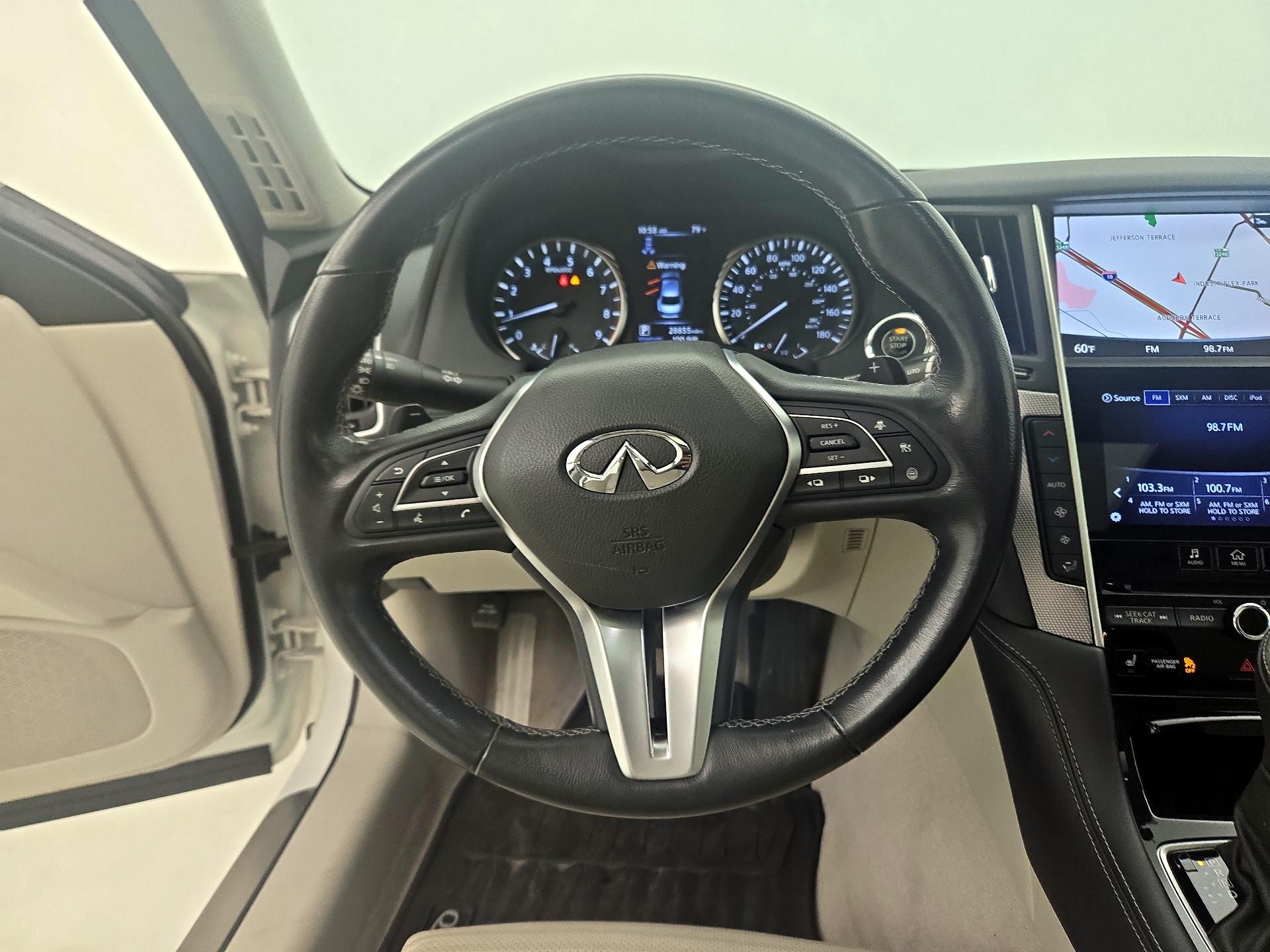 Thumbnail: 2019 INFINITI Q50 - 10