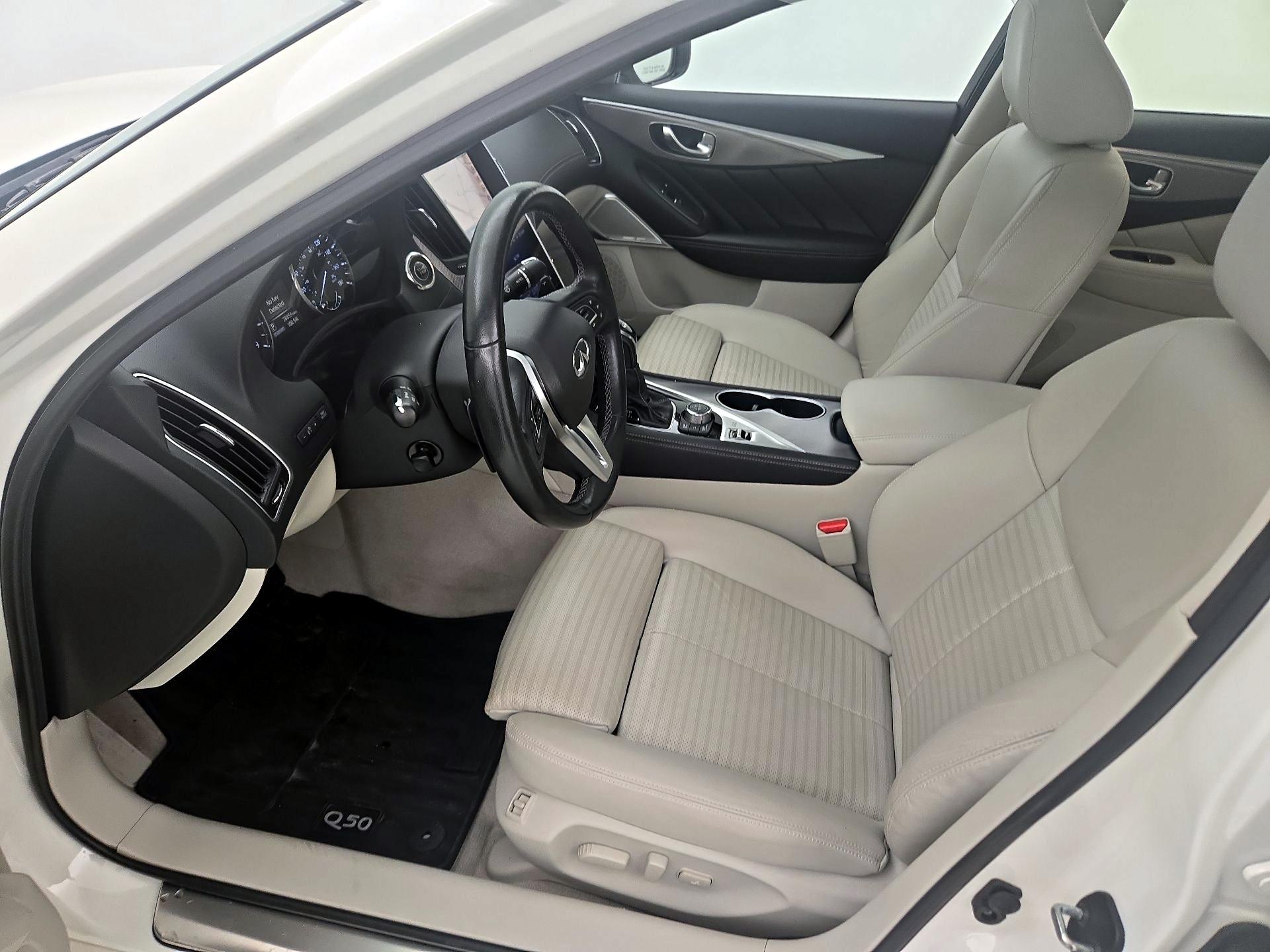 Thumbnail: 2019 INFINITI Q50 - 11
