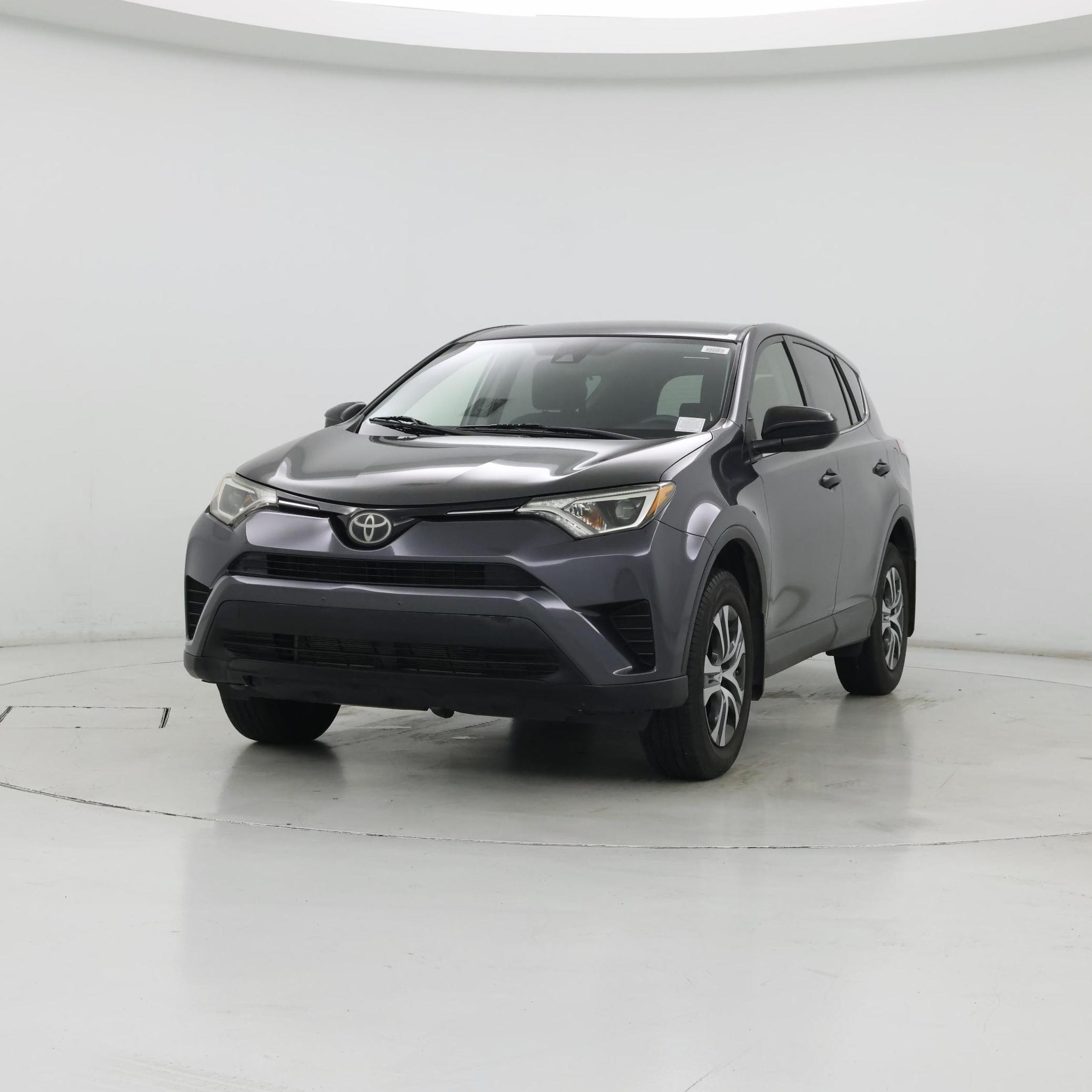 Thumbnail: 2018 Toyota RAV4 - 4