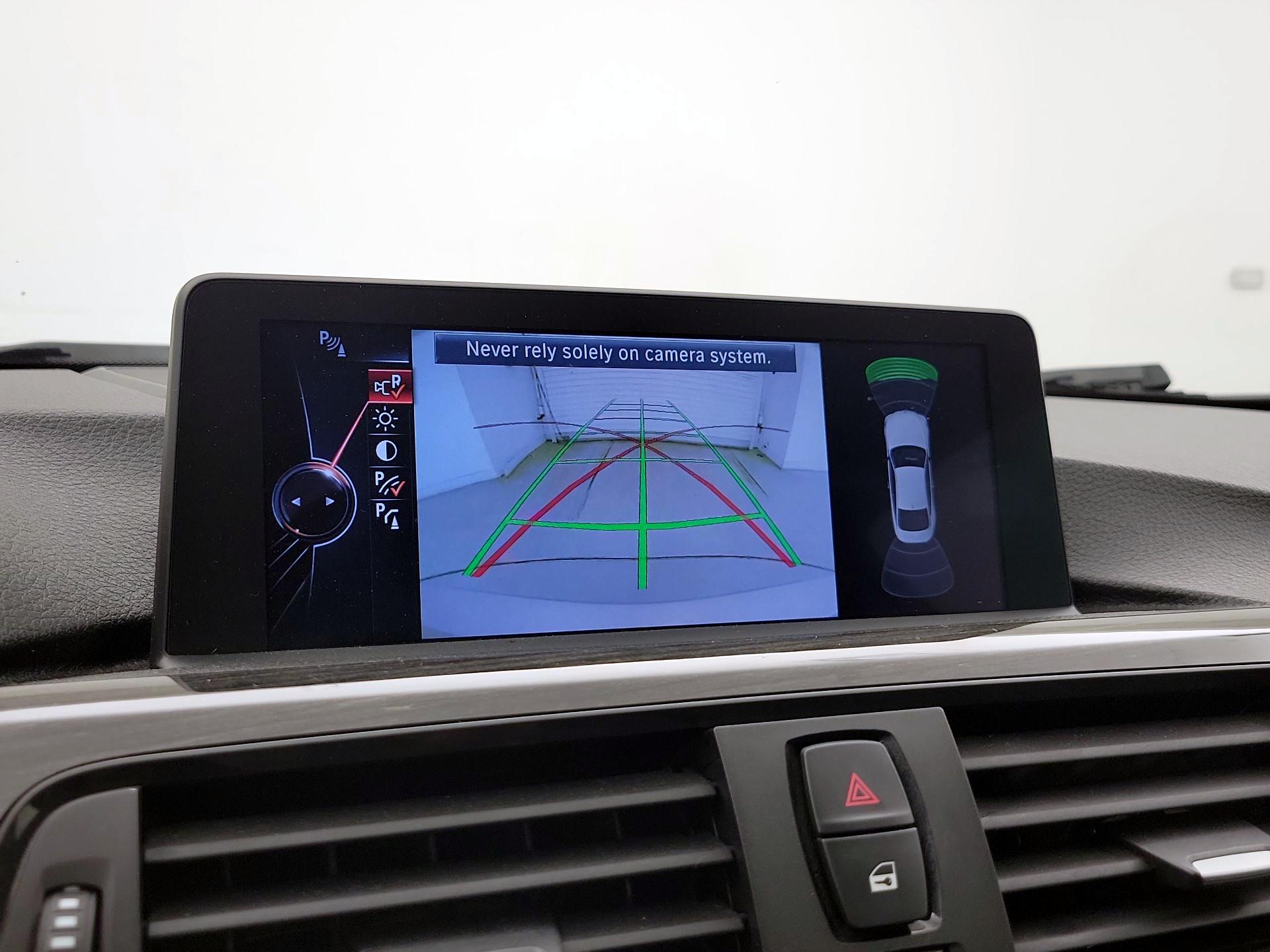 Thumbnail: 2015 BMW 4 Series - 15