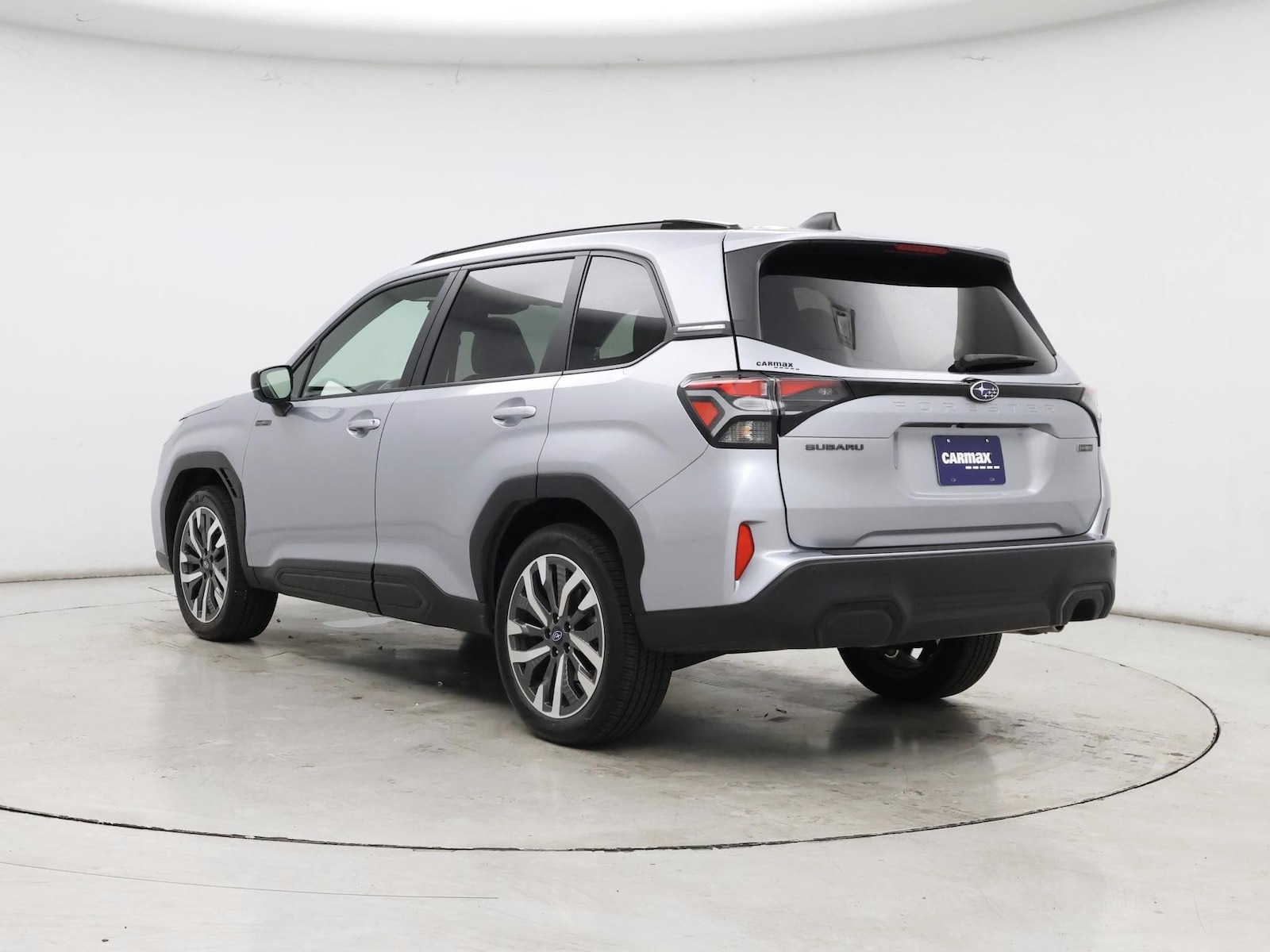 2025 Subaru Forester Touring - Photo 3