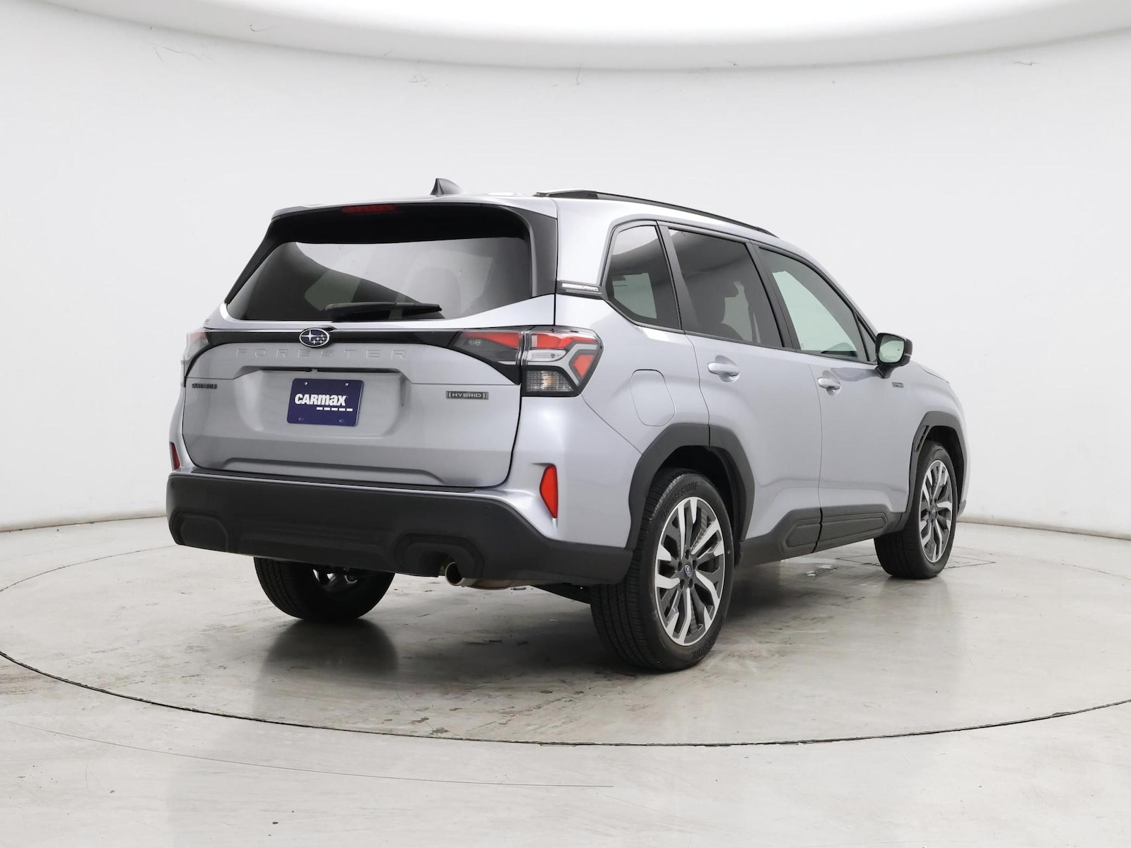 2025 Subaru Forester Touring - Photo 9