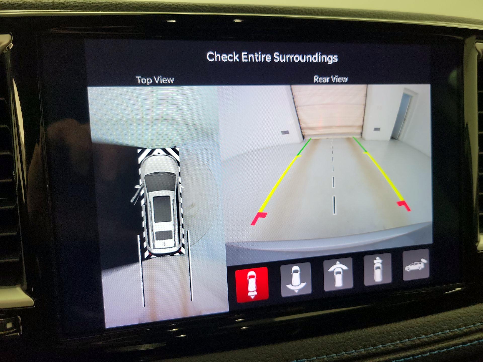 Thumbnail: 2021 Chrysler Pacifica - 15