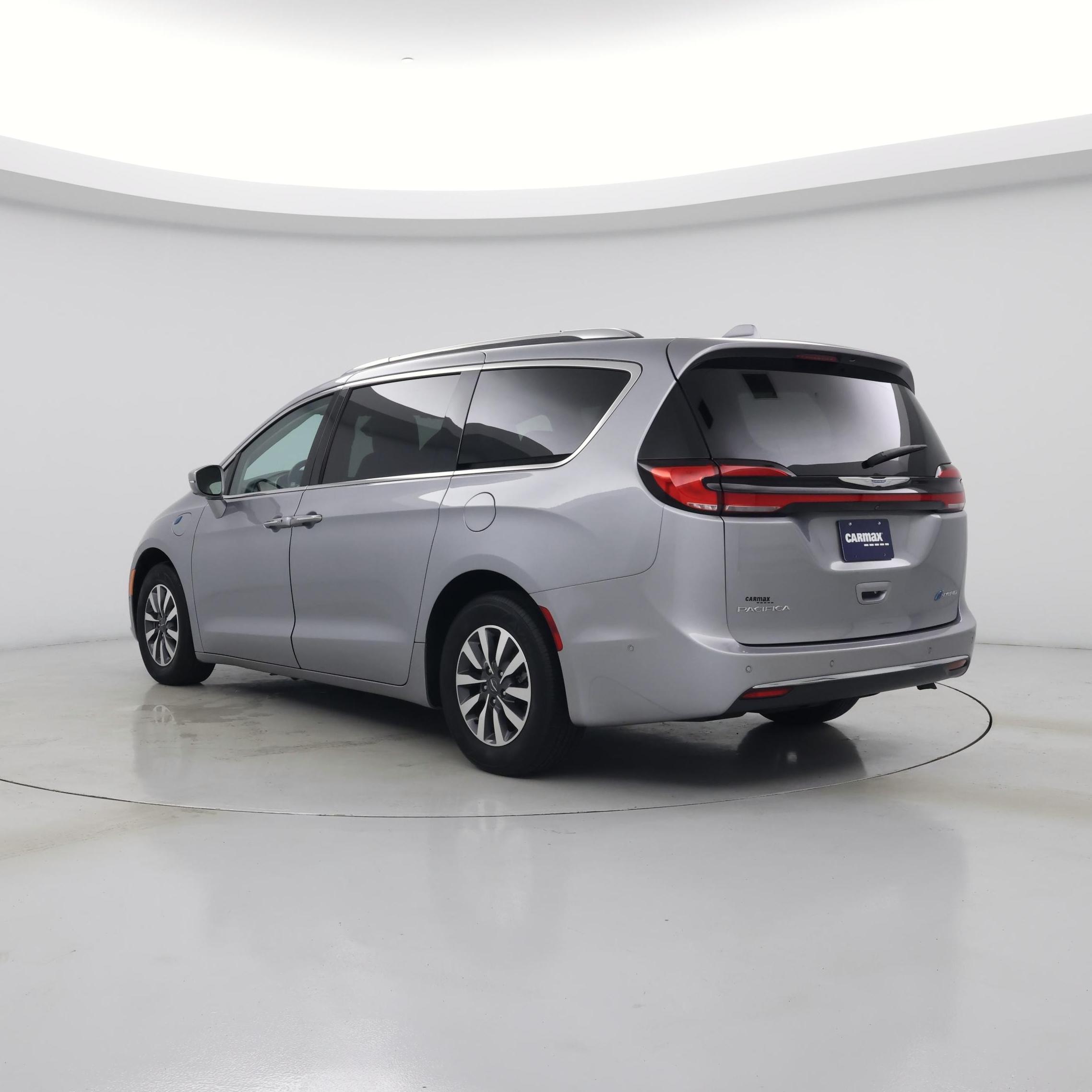 Thumbnail: 2021 Chrysler Pacifica - 2