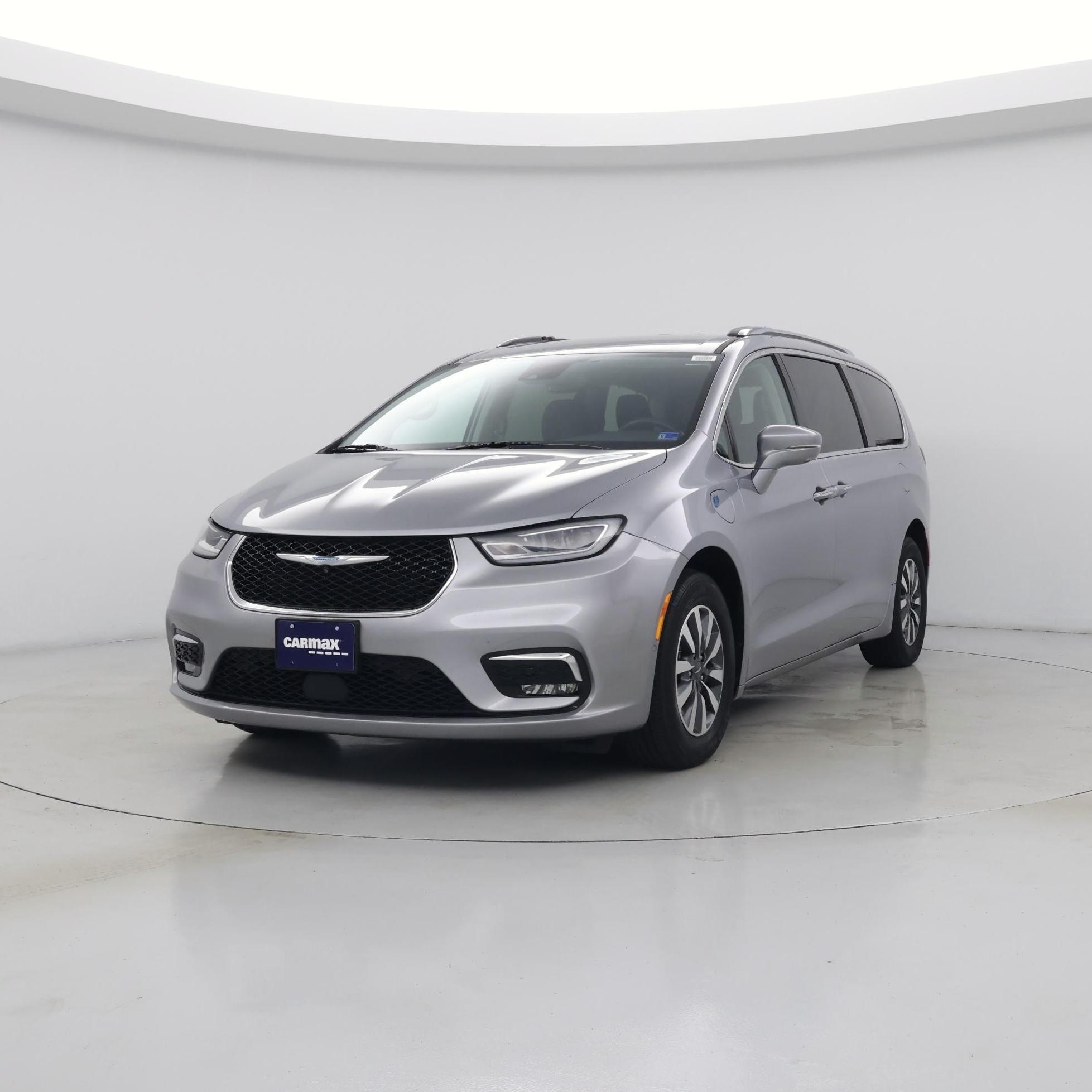 Thumbnail: 2021 Chrysler Pacifica - 4