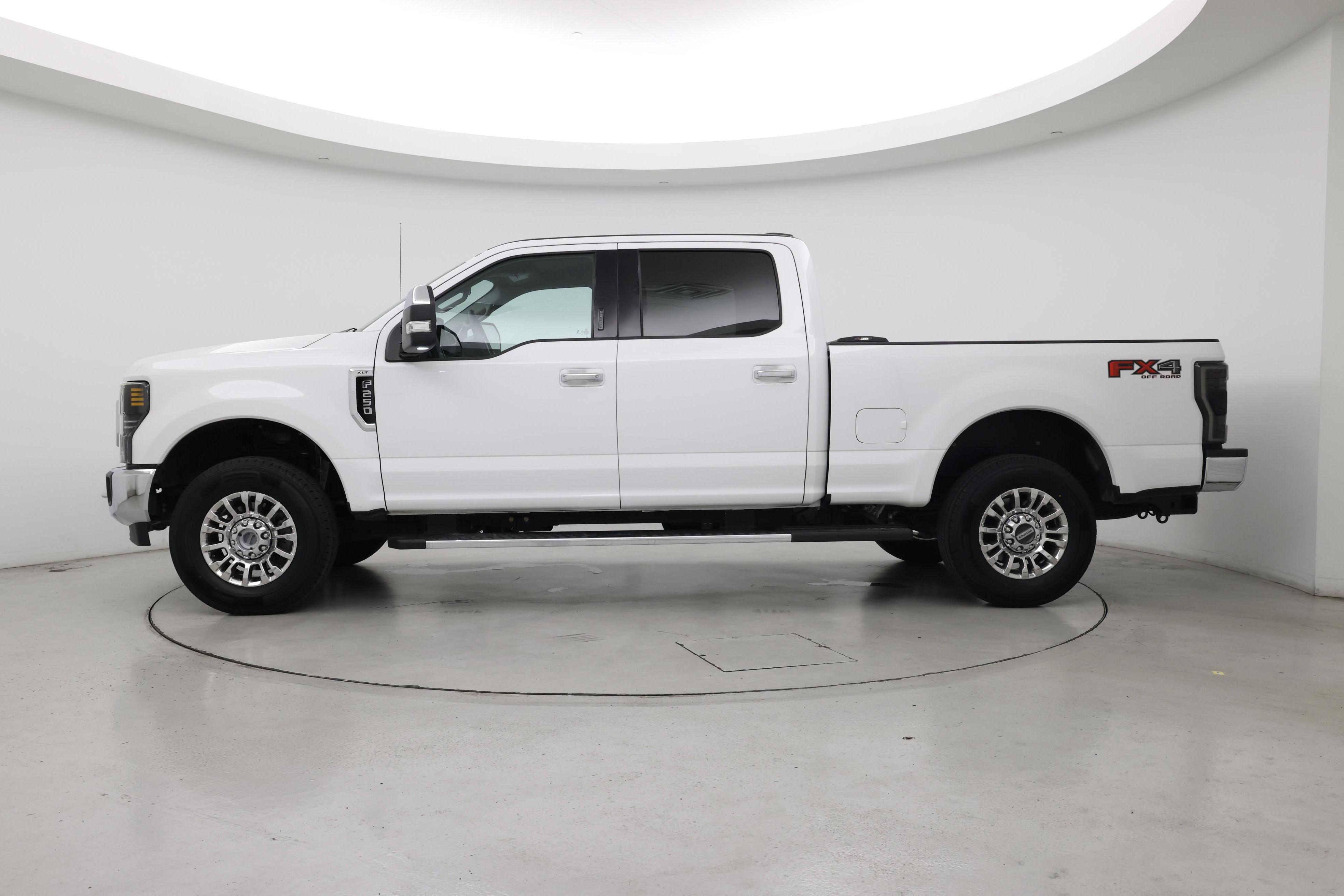 Thumbnail: 2020 Ford F-250 - 3