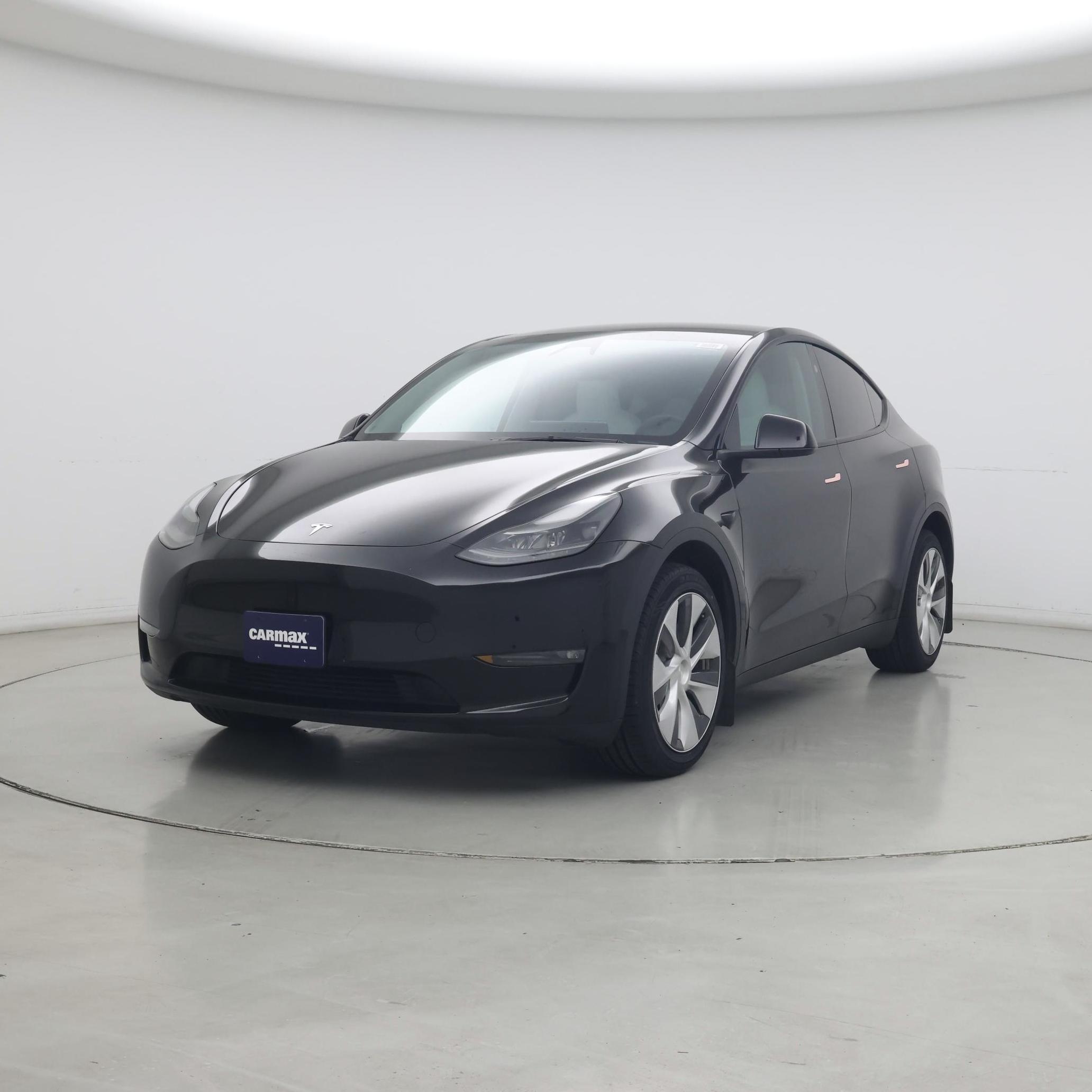 Thumbnail: 2023 Tesla Model Y - 4