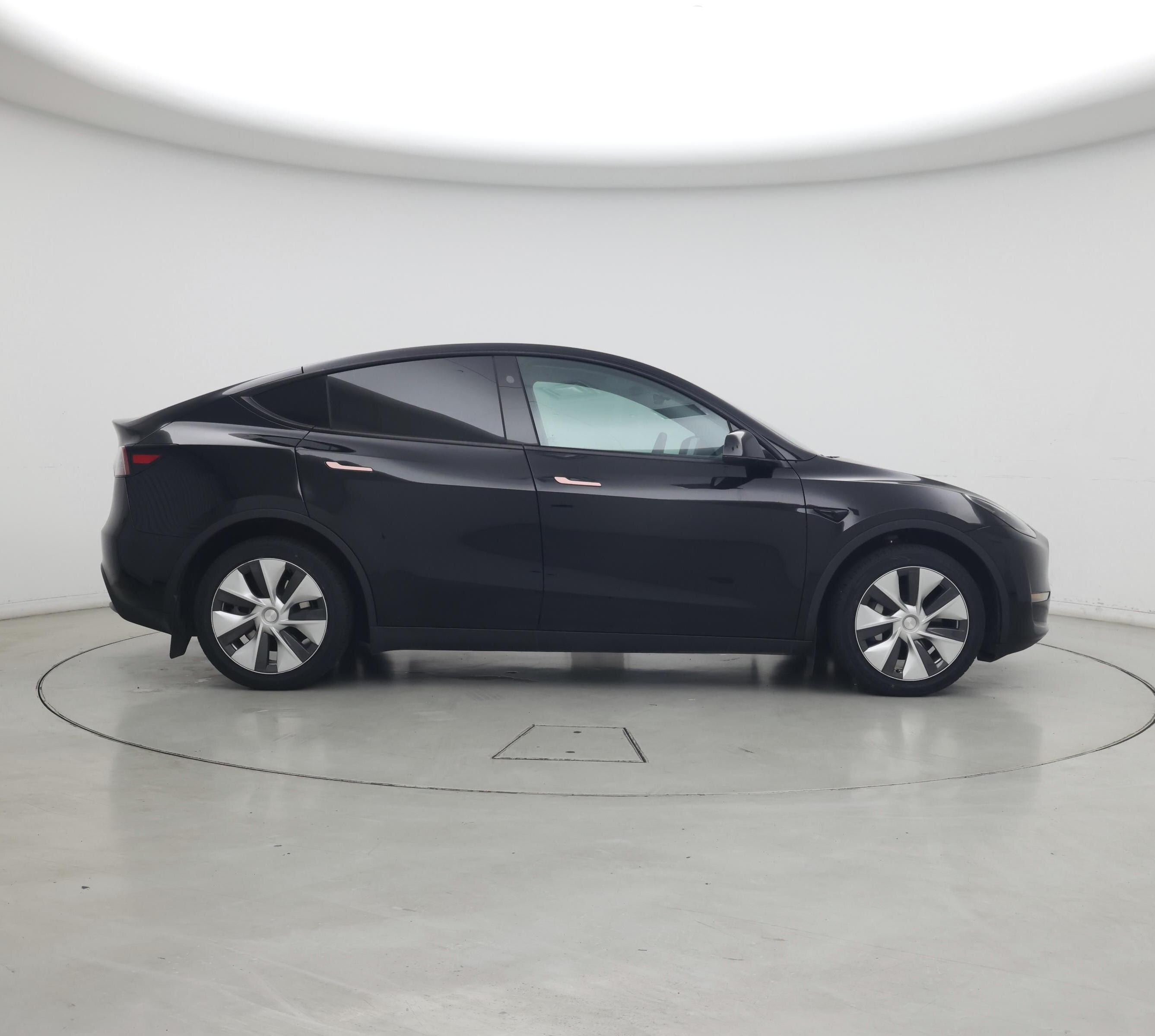 Thumbnail: 2023 Tesla Model Y - 7