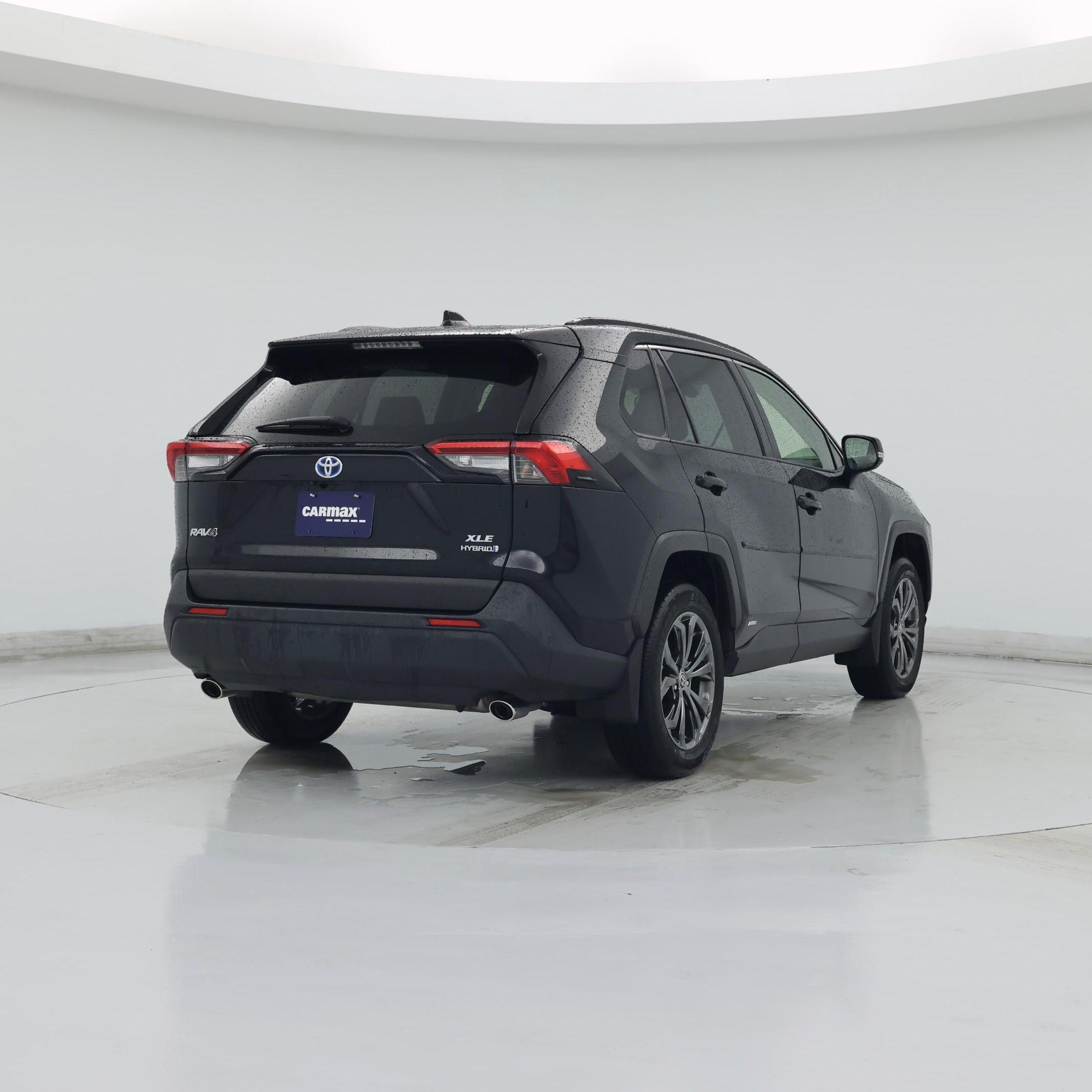 Thumbnail: 2023 Toyota RAV4 - 8