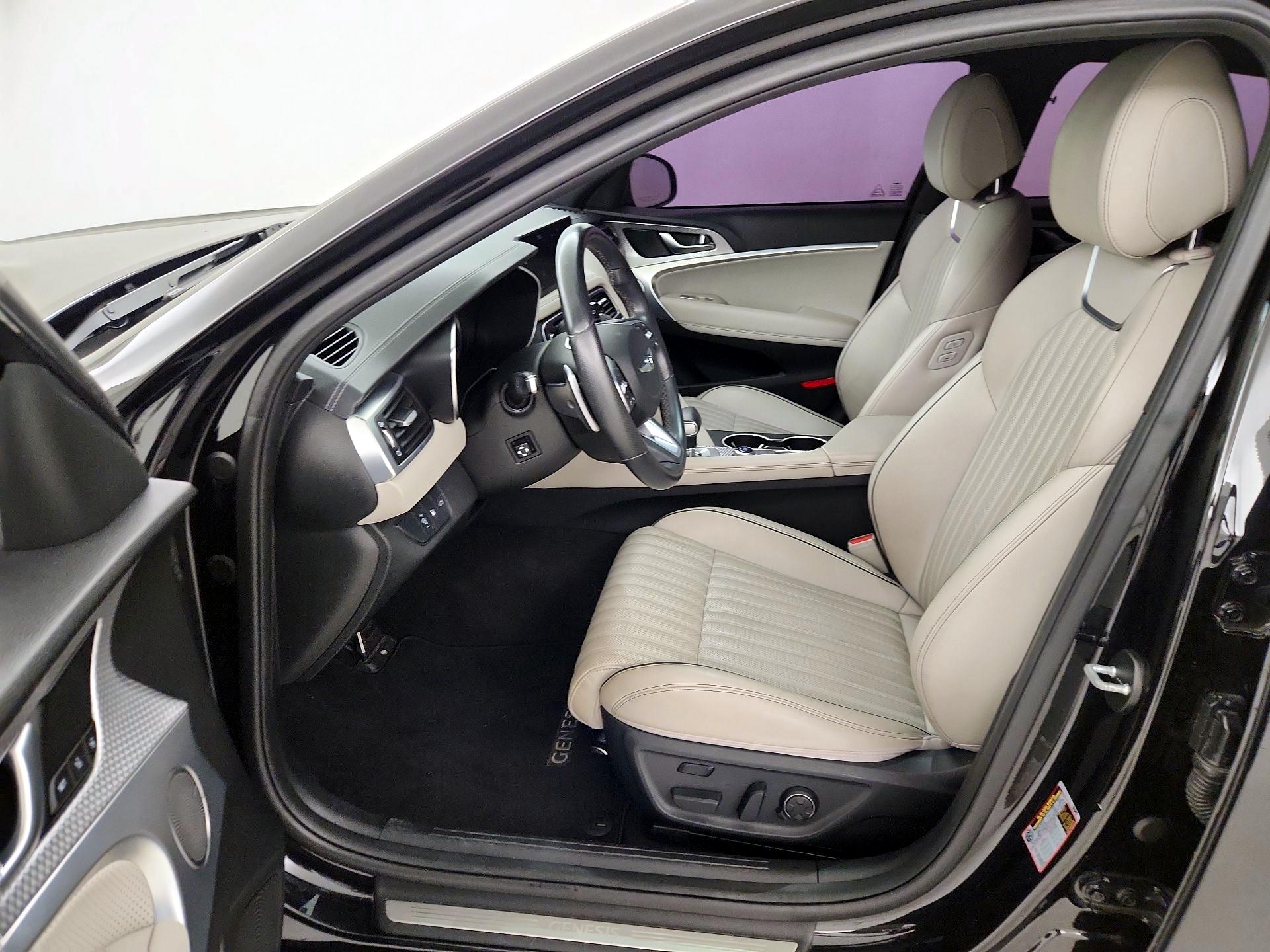 Thumbnail: 2023 Genesis G70 - 11