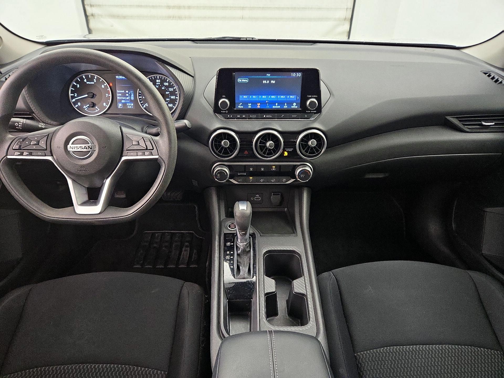 Thumbnail: 2021 Nissan Sentra - 9