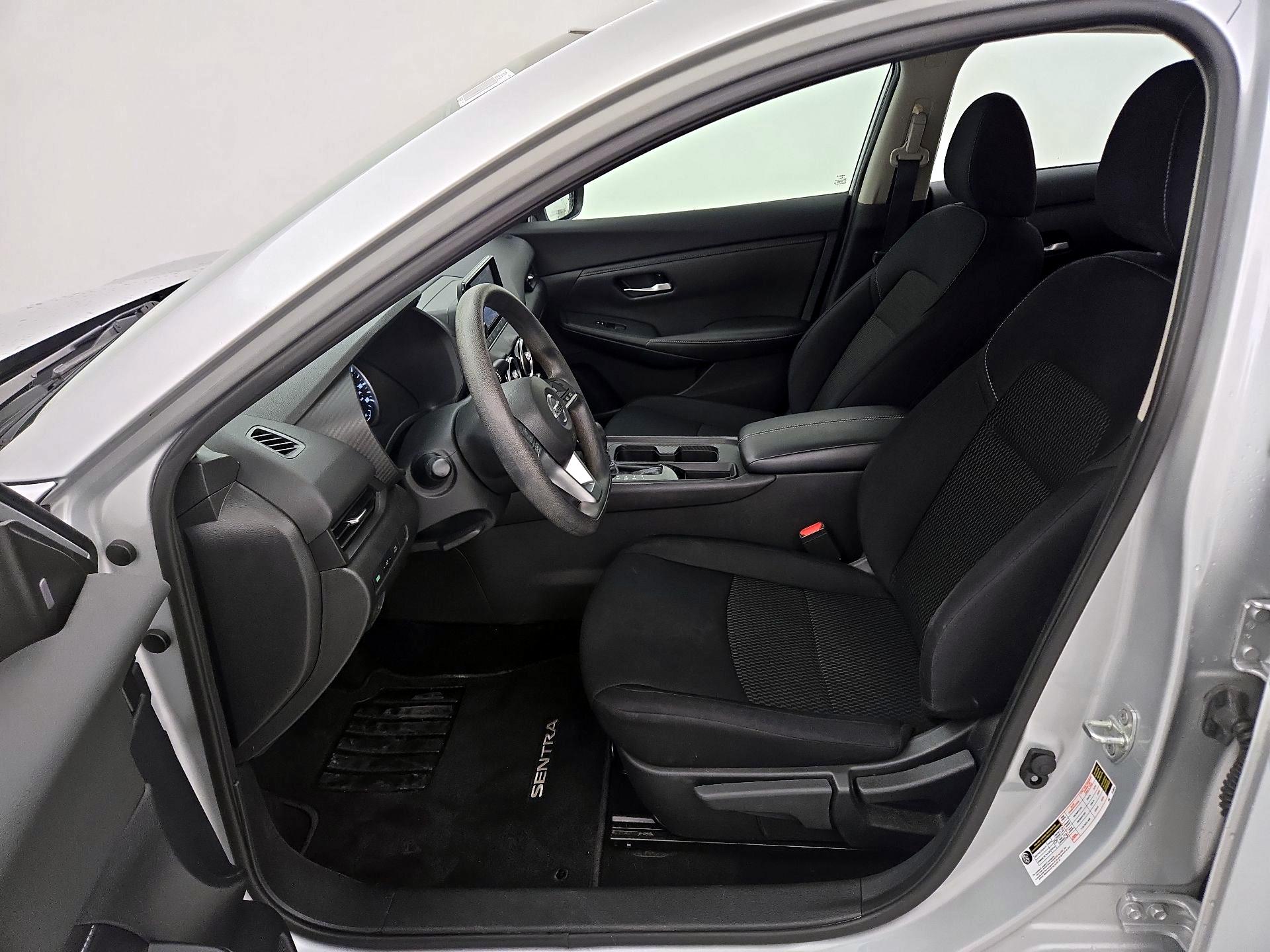 Thumbnail: 2021 Nissan Sentra - 11