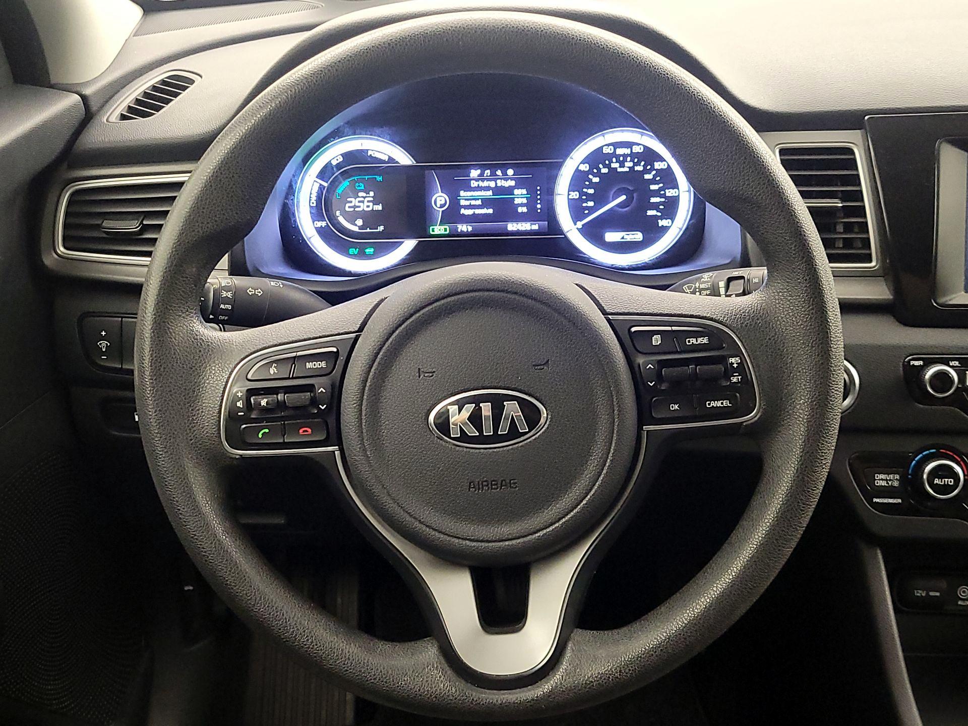 Thumbnail: 2019 Kia Niro - 10