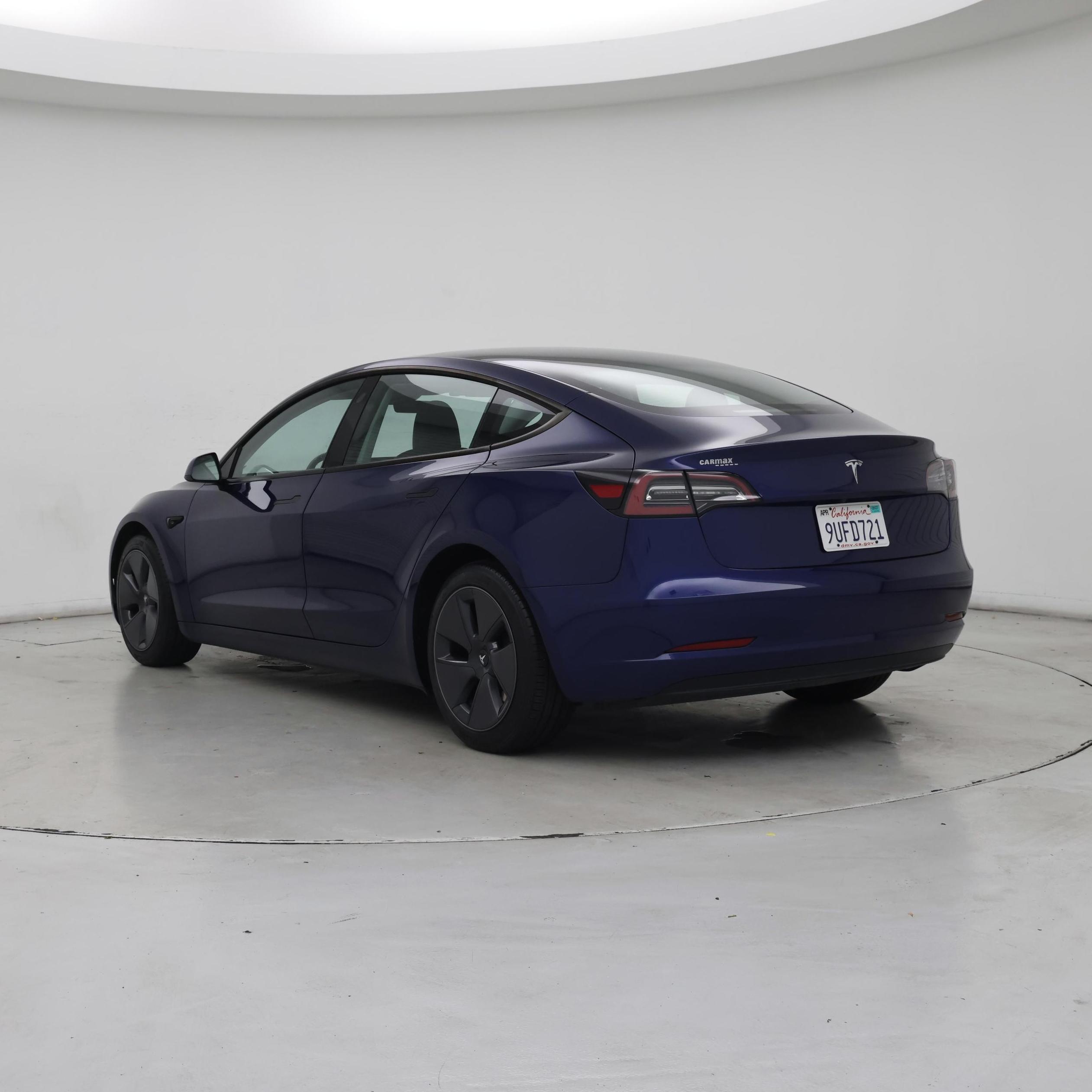 Thumbnail: 2023 Tesla Model 3 - 2