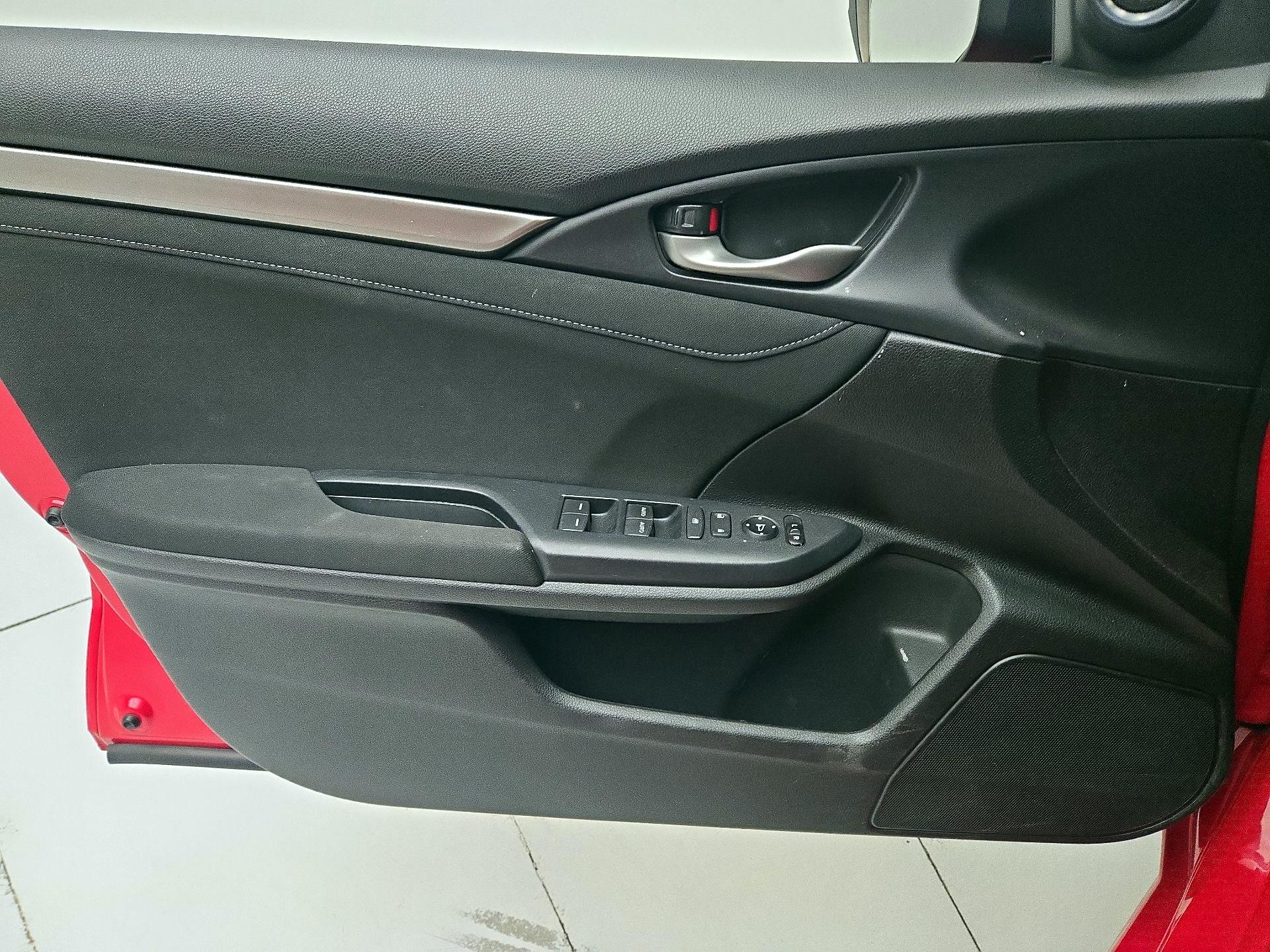 Thumbnail: 2019 Honda Civic - 12
