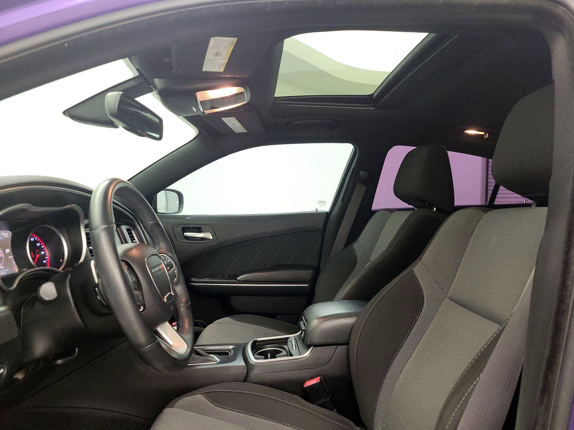 Thumbnail: 2016 Dodge Charger - 19