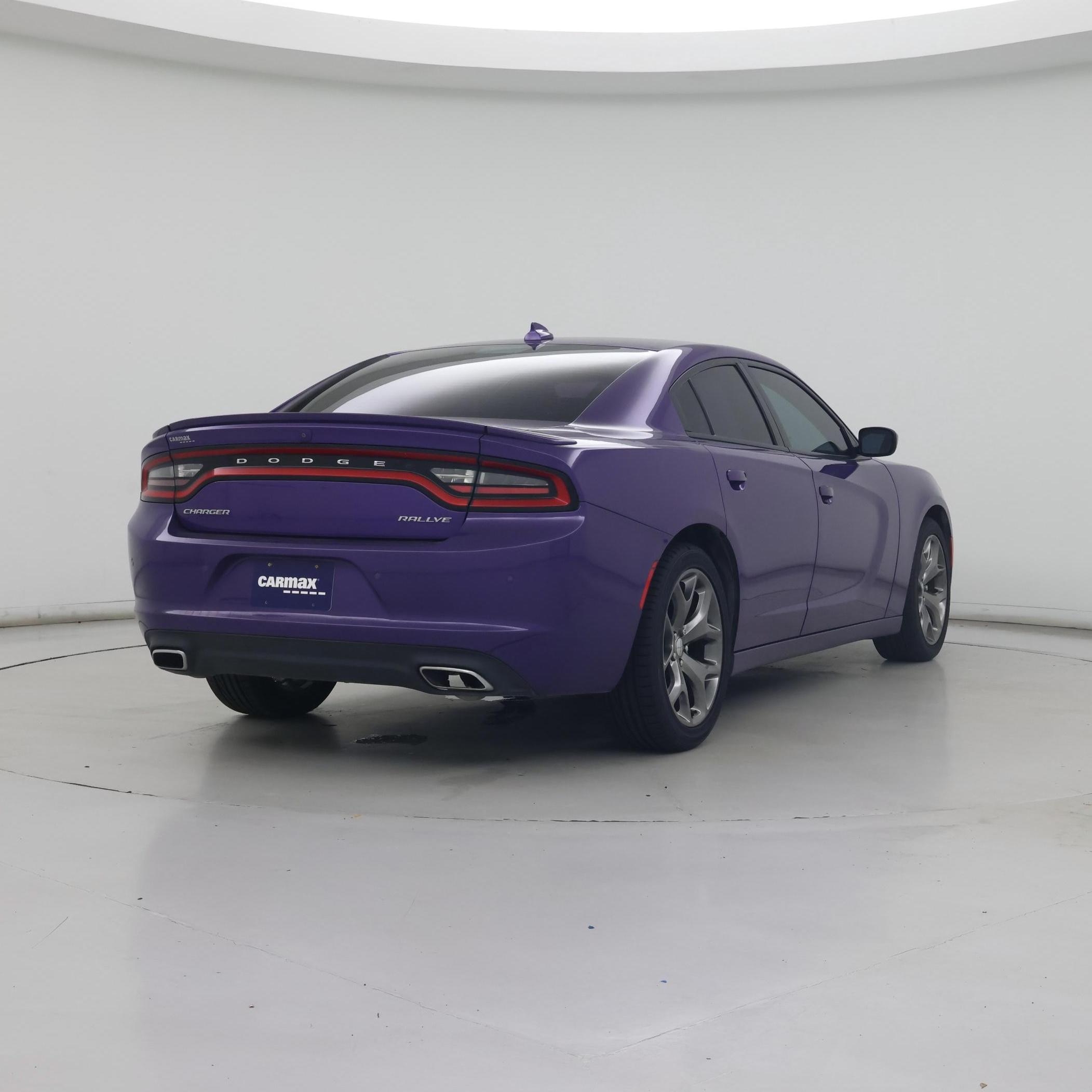 Thumbnail: 2016 Dodge Charger - 8