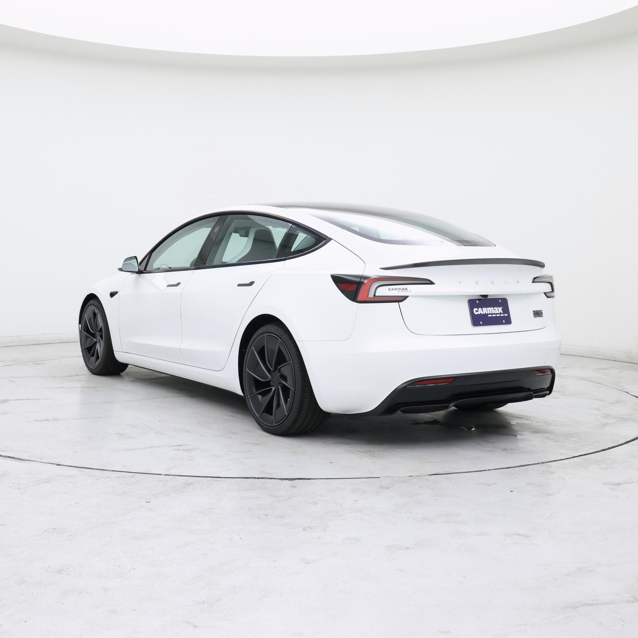 Thumbnail: 2025 Tesla Model 3 - 2