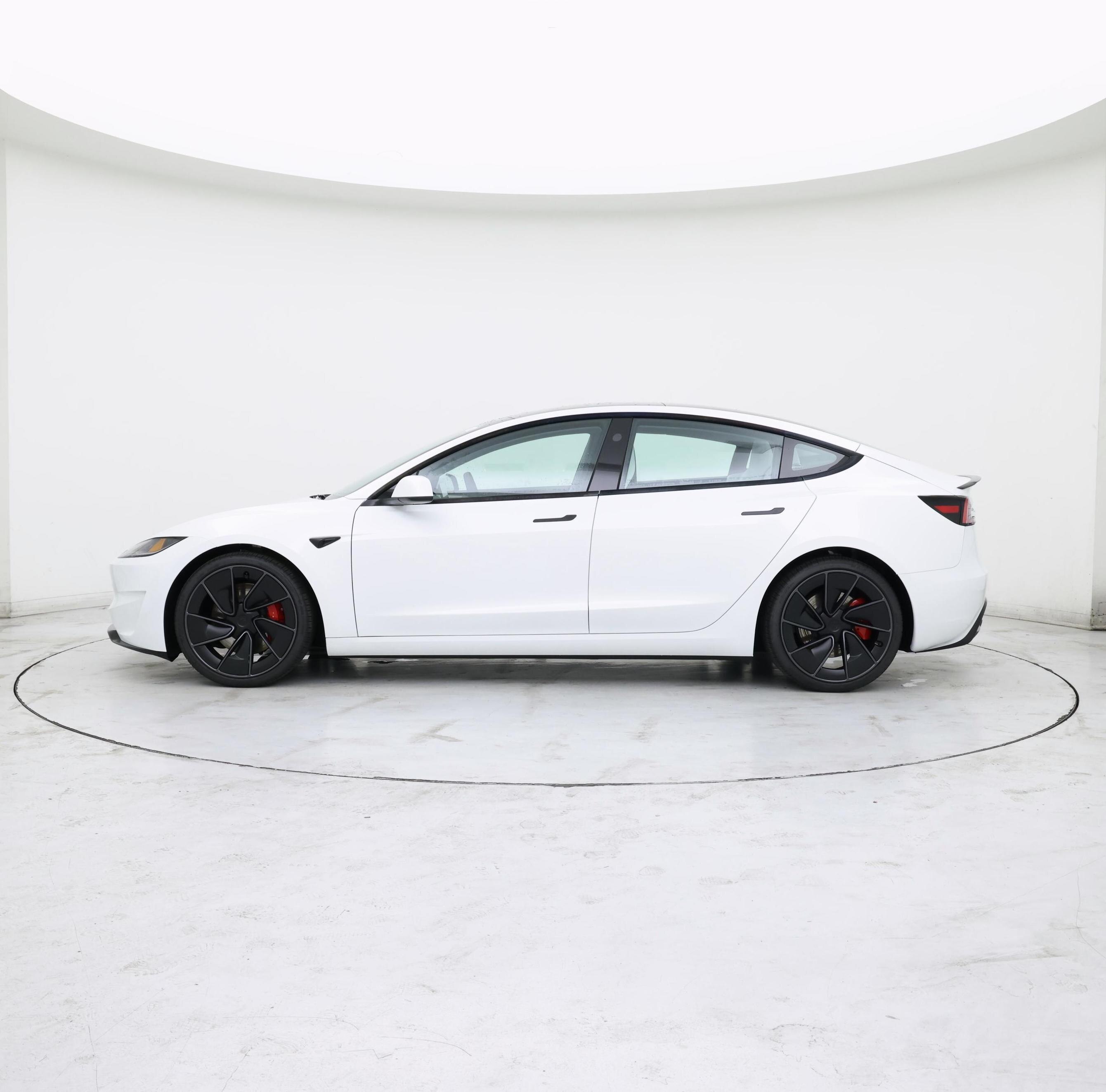 Thumbnail: 2025 Tesla Model 3 - 3