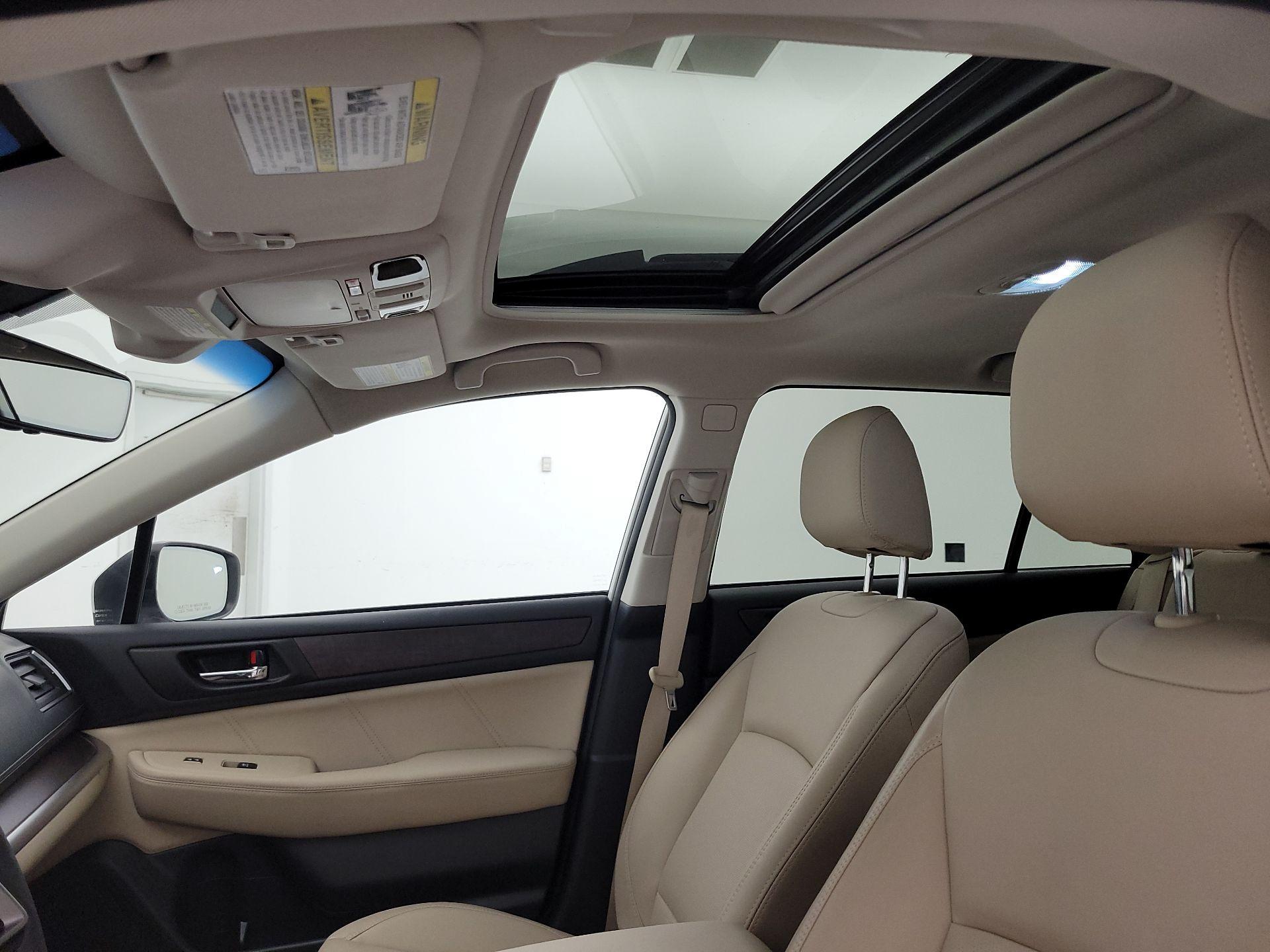 Thumbnail: 2018 Subaru Outback - 18