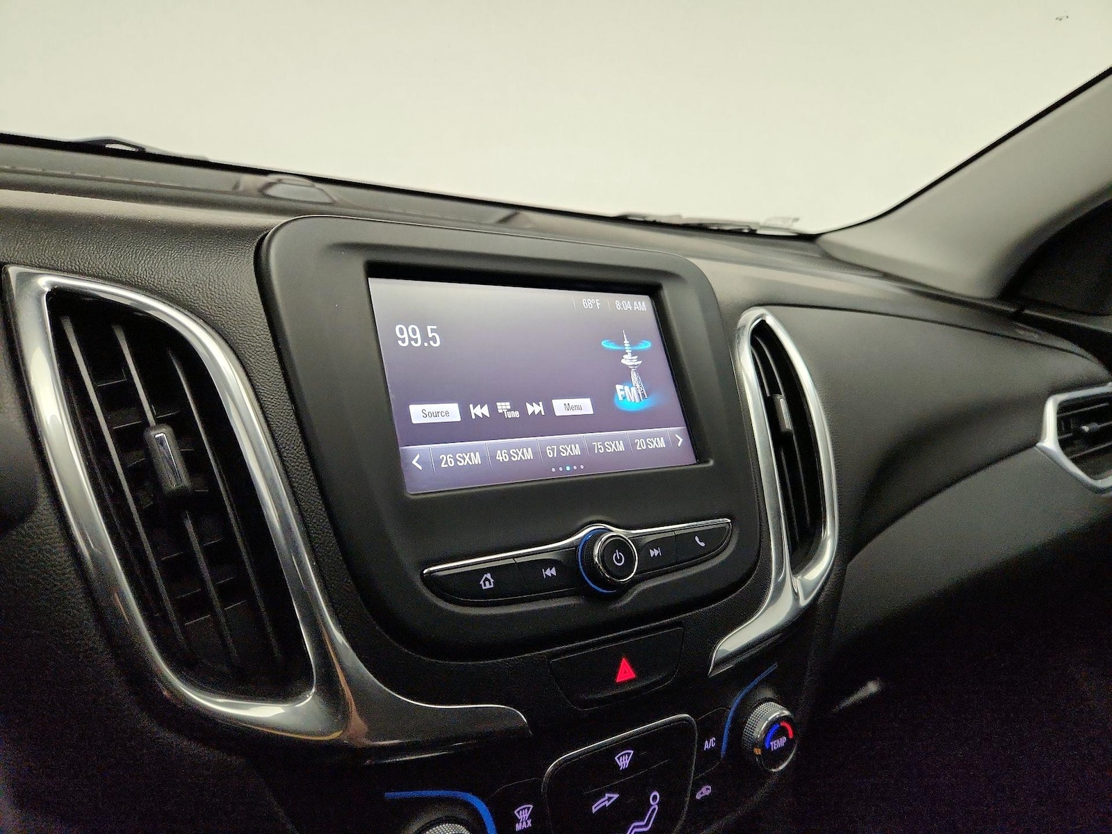 2018 Chevrolet Equinox LT - Photo 16