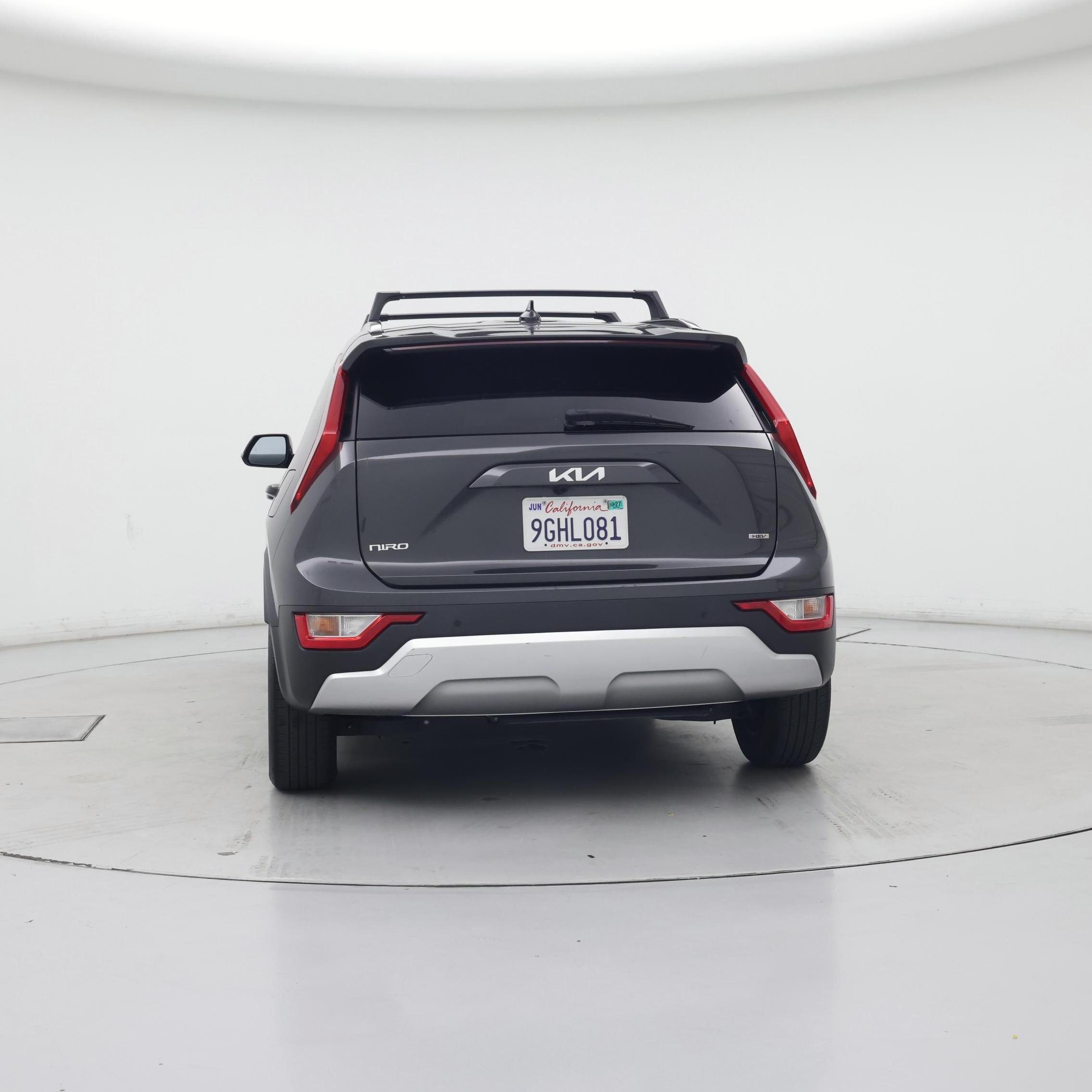 Thumbnail: 2023 Kia Niro - 6