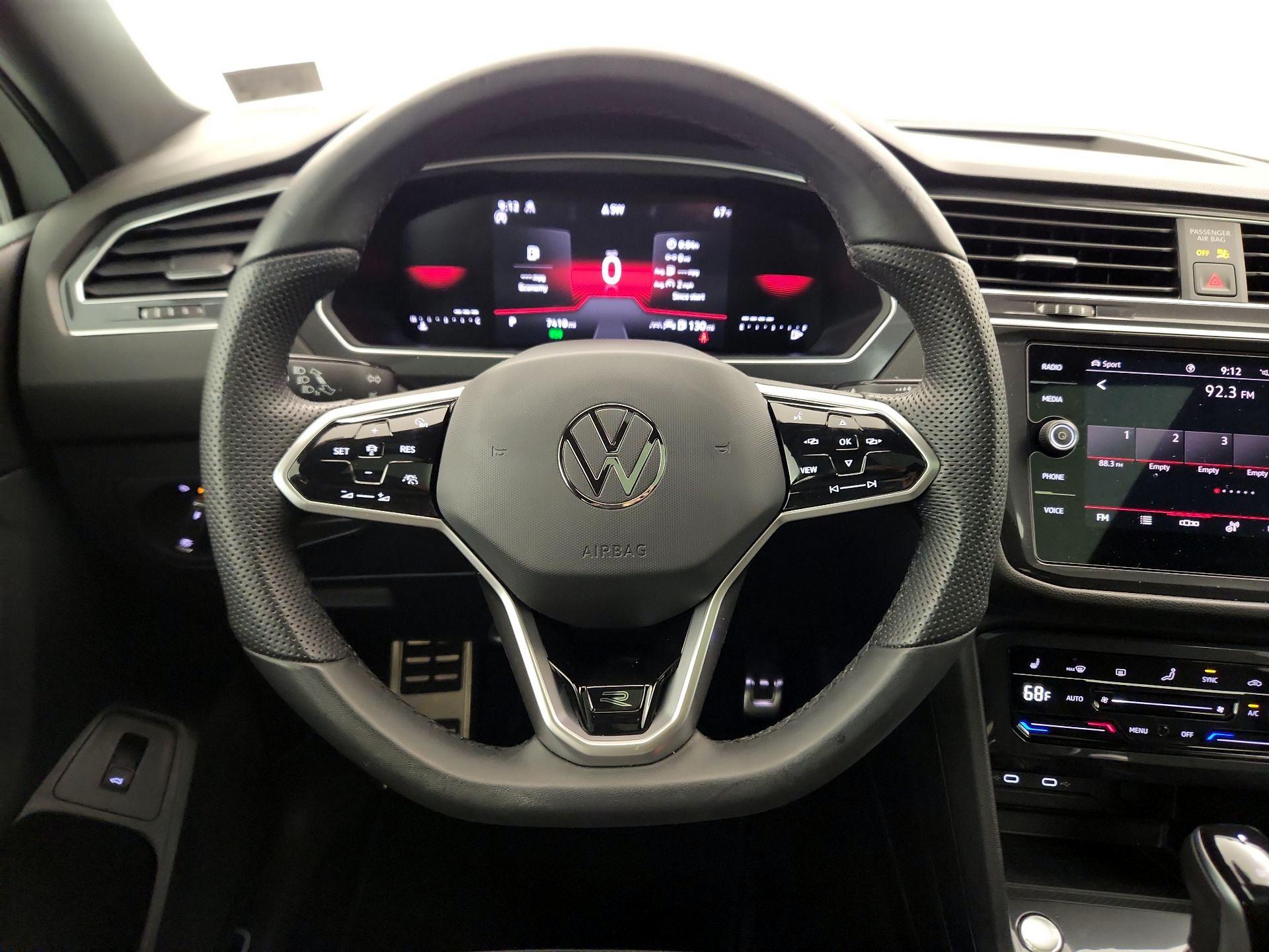 Thumbnail: 2024 Volkswagen Tiguan - 10