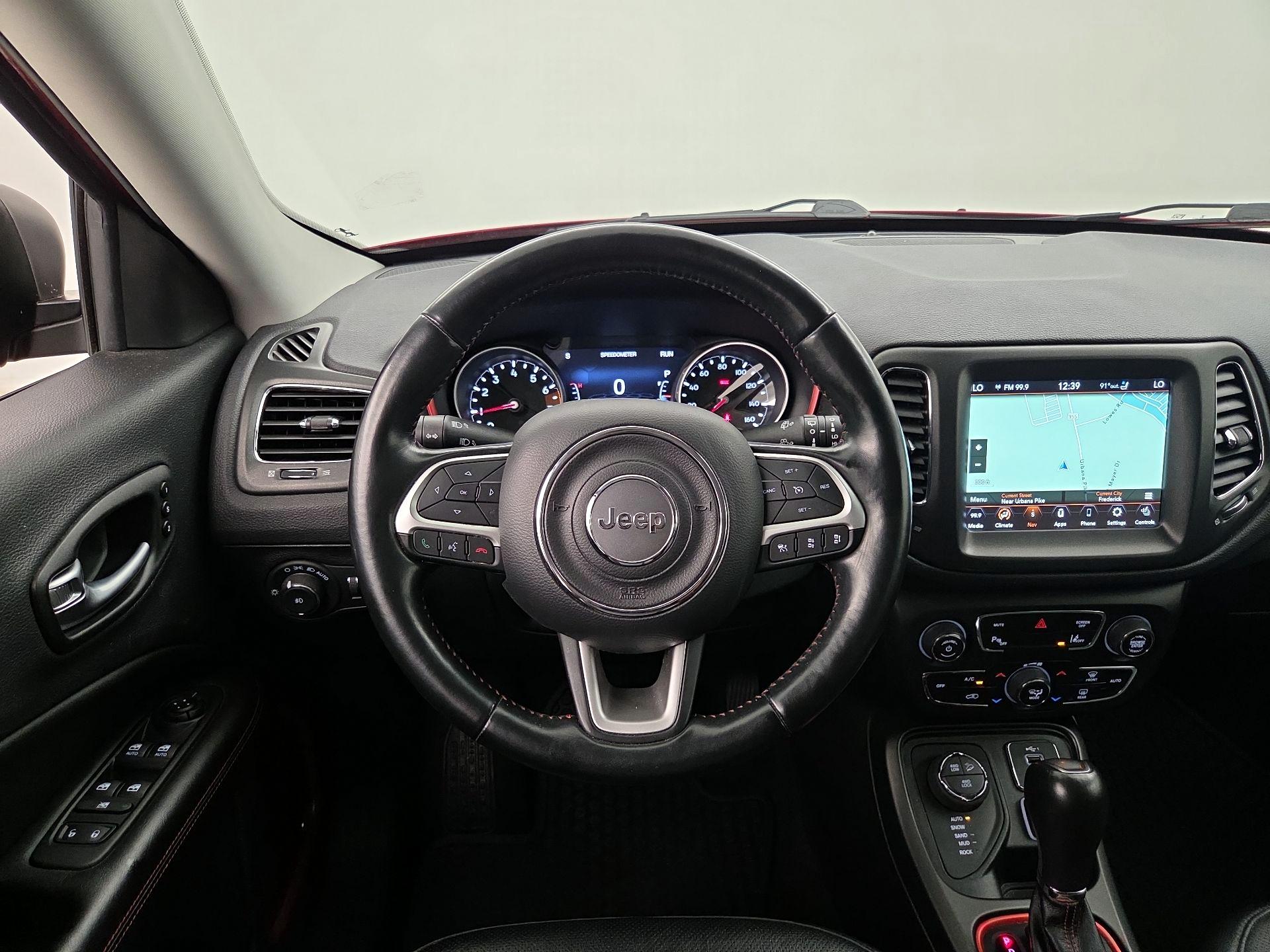 Thumbnail: 2021 Jeep Compass - 10