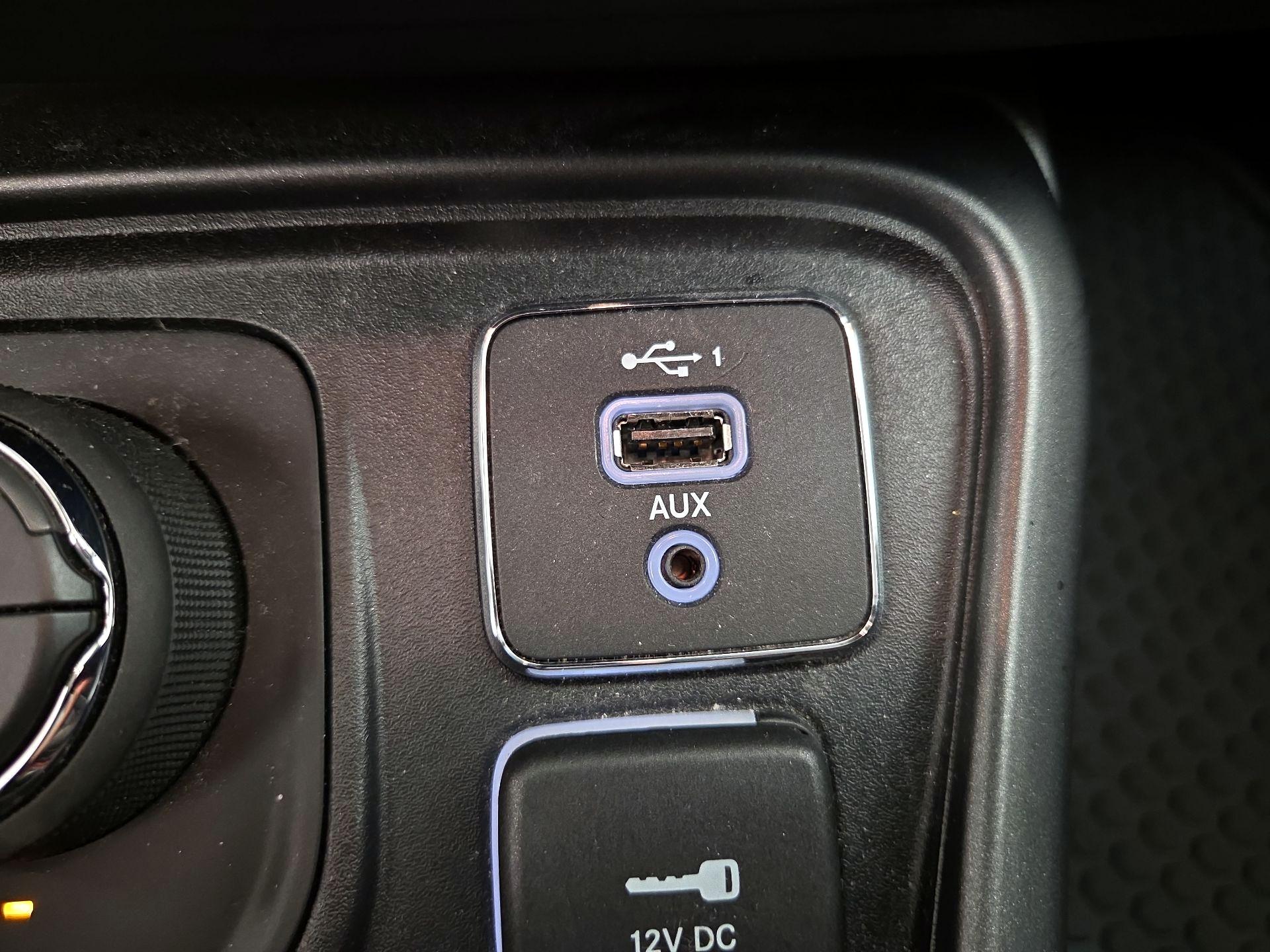 Thumbnail: 2021 Jeep Compass - 19