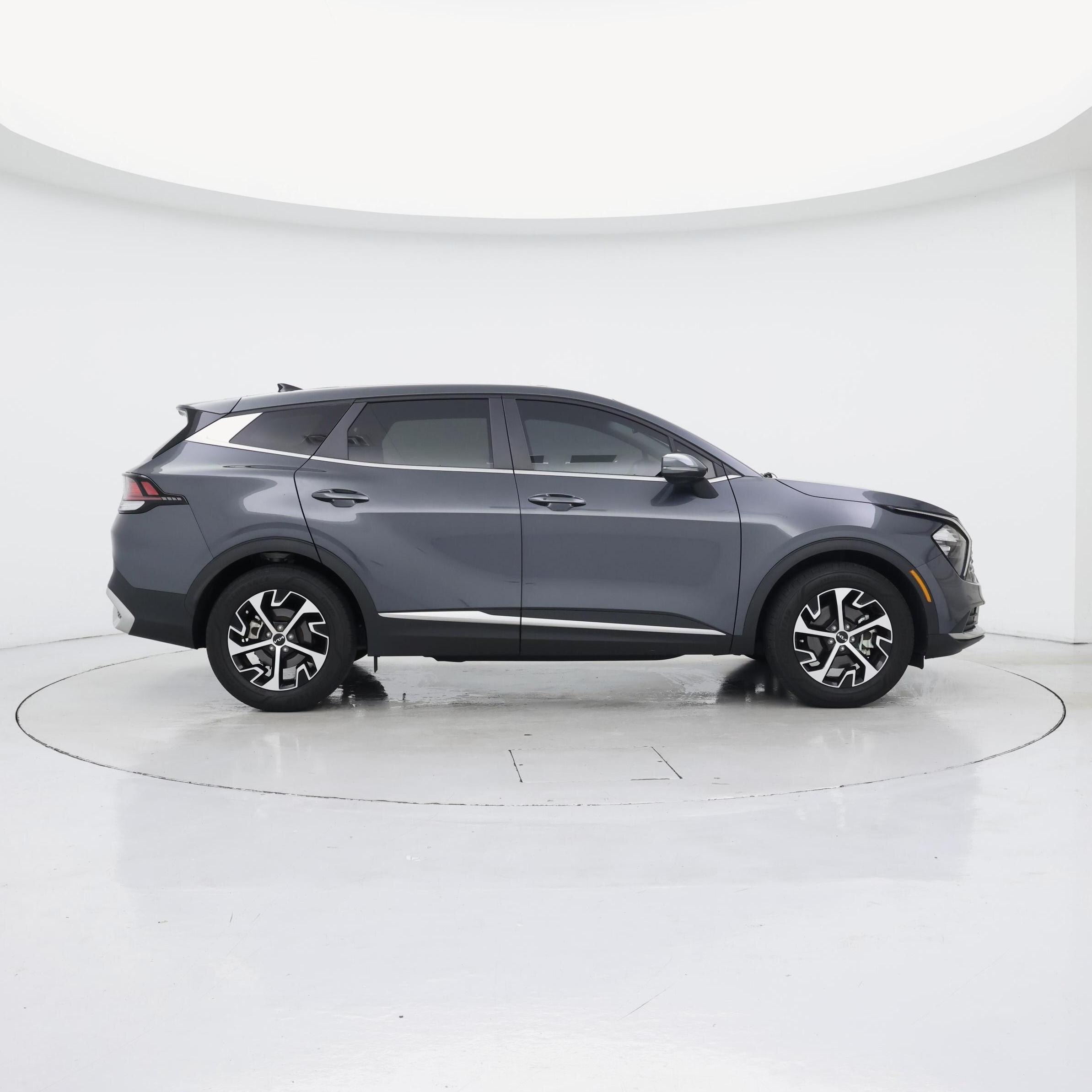 Thumbnail: 2023 Kia Sportage - 7