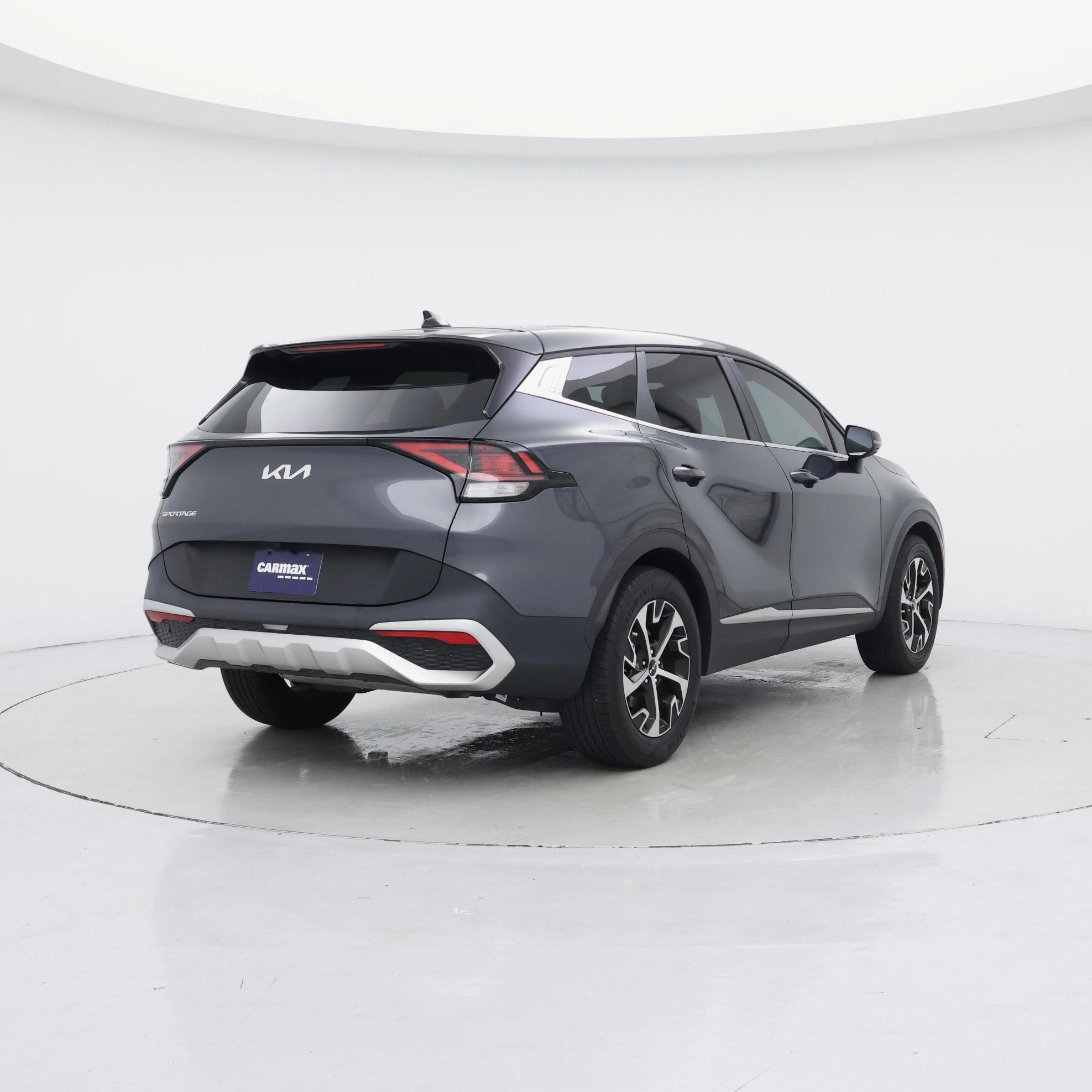 Thumbnail: 2023 Kia Sportage - 8