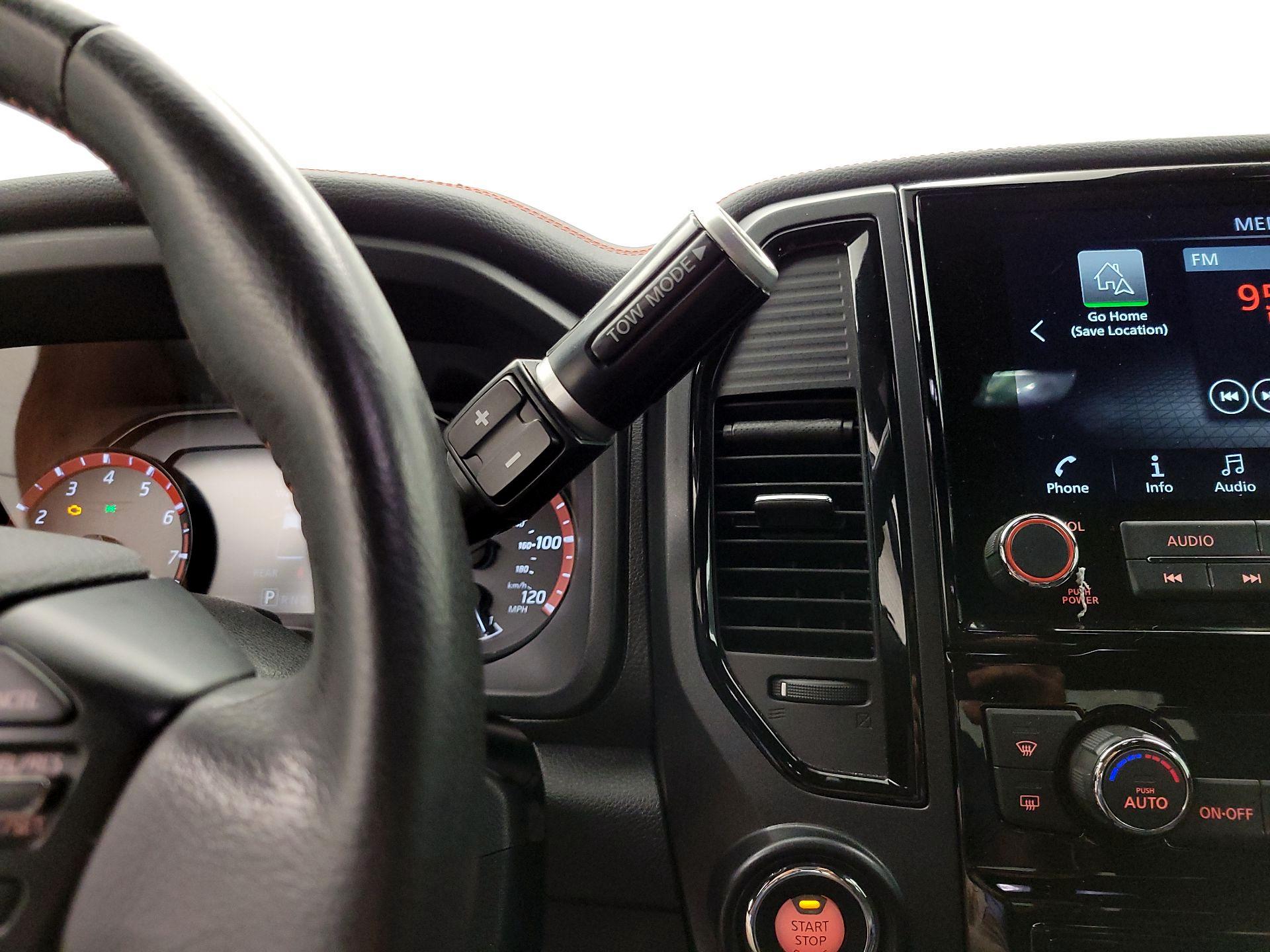 Thumbnail: 2023 Nissan Titan - 18