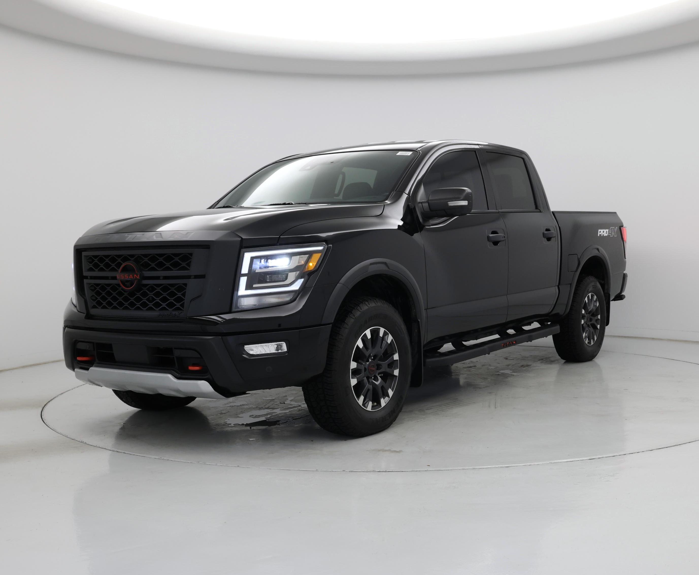 Thumbnail: 2023 Nissan Titan - 4