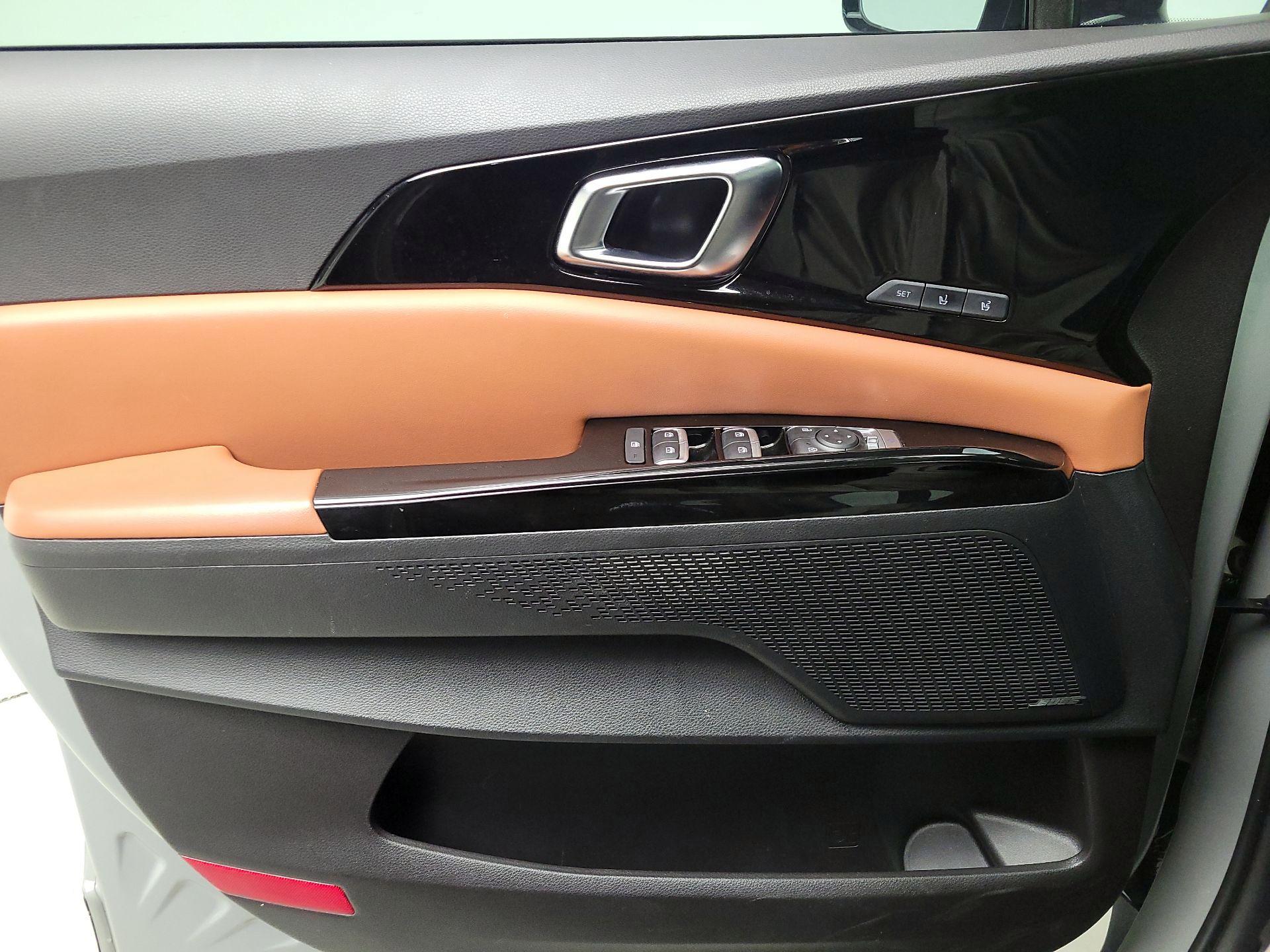 Thumbnail: 2024 Kia Carnival - 12